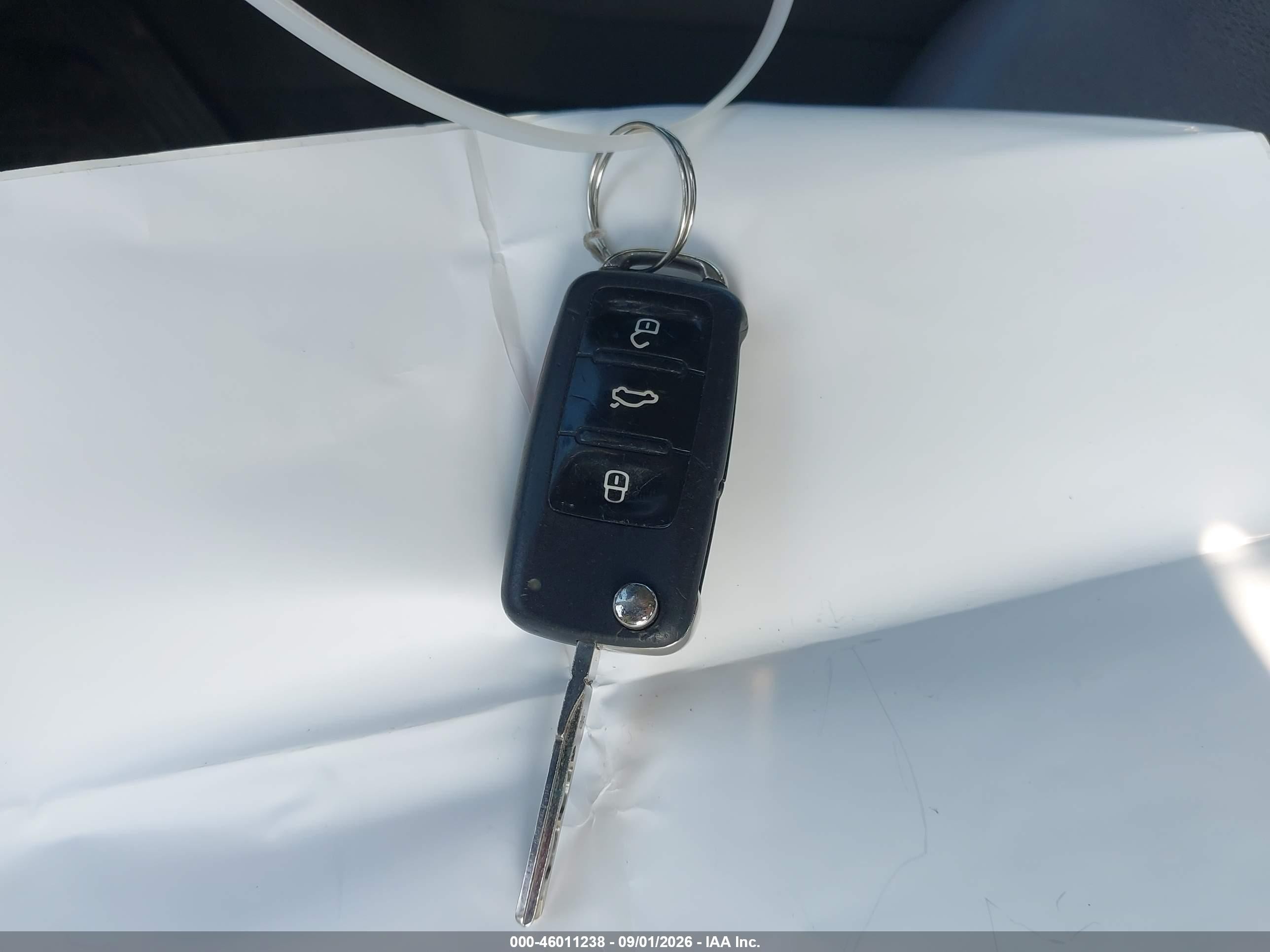 2012 Volkswagen Jetta 2.5l Se Silver vin: 3VWDP7AJ9CM049984