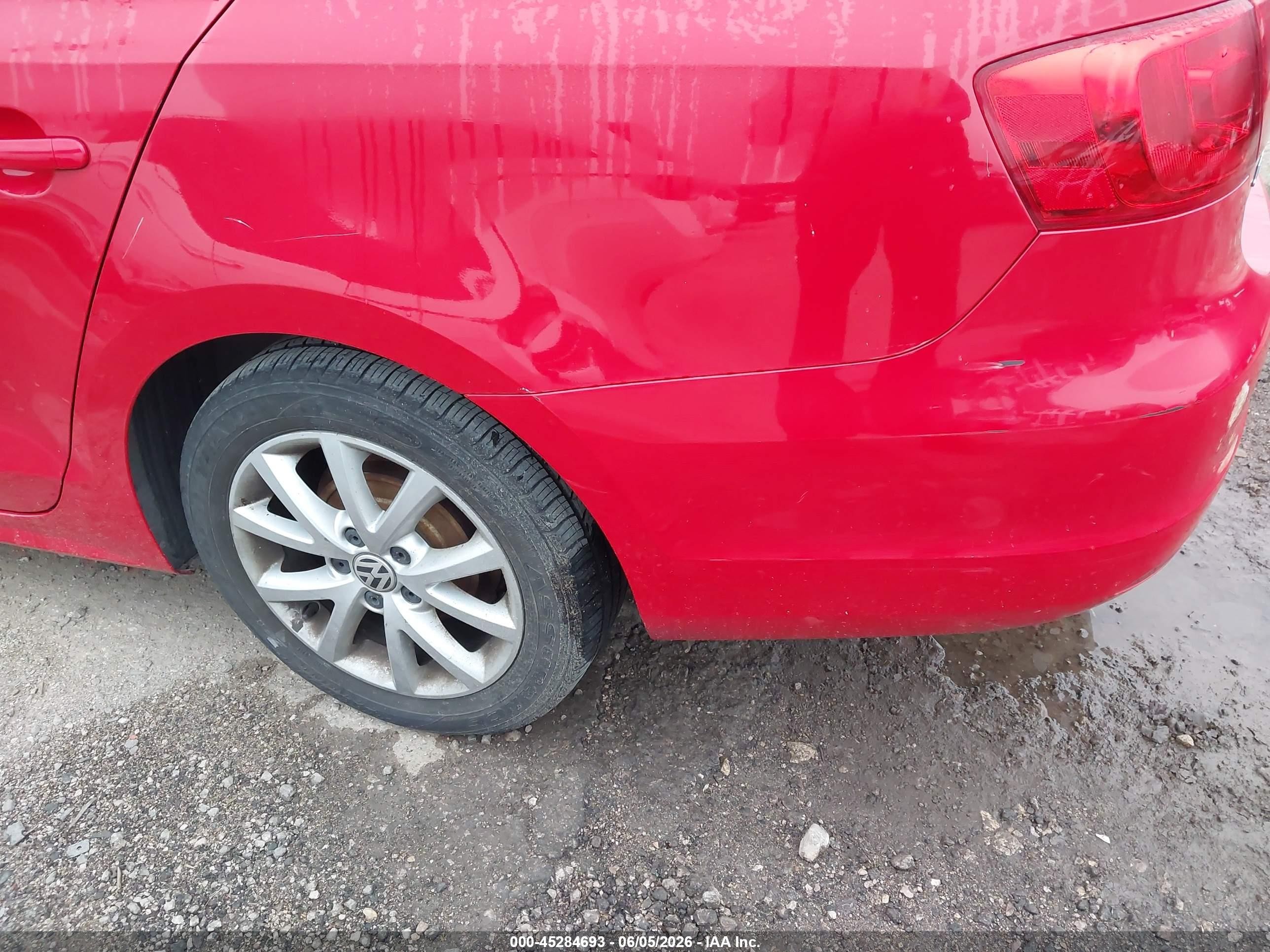 2012 Volkswagen Jetta 2.5l Se Red vin: 3VWDP7AJ9CM066641