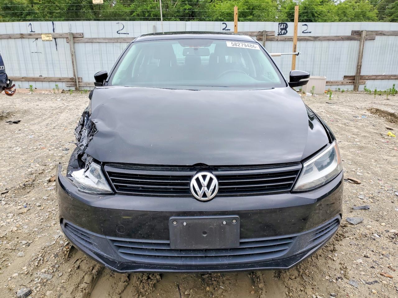 2012 Volkswagen Jetta Se Black vin: 3VWDP7AJ9CM304147