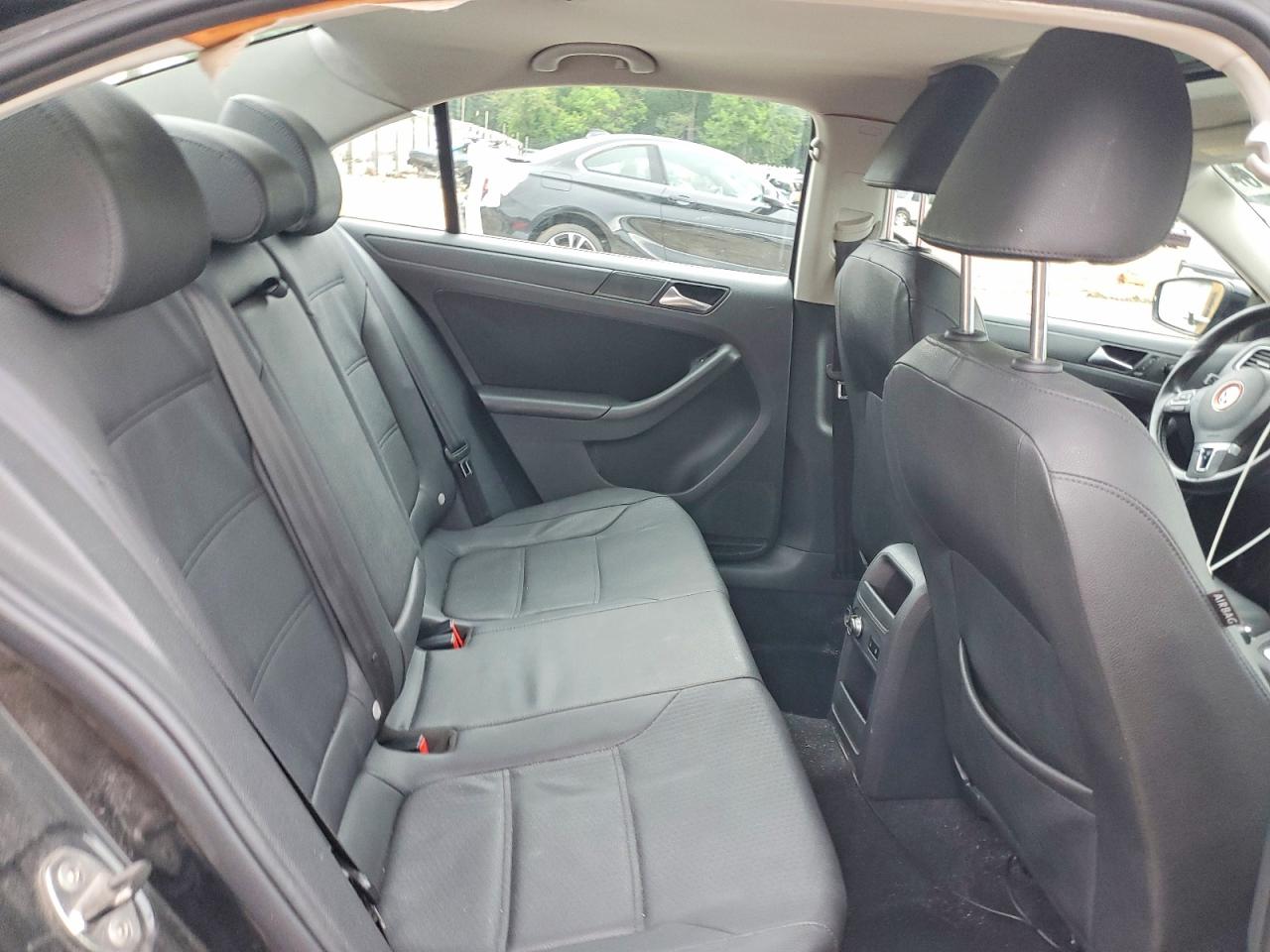 2012 Volkswagen Jetta Se Black vin: 3VWDP7AJ9CM304147