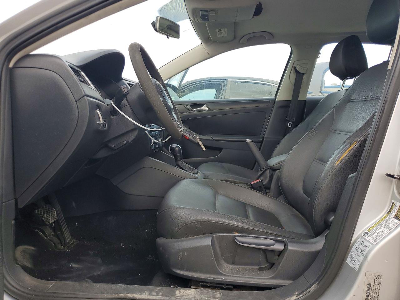 2012 Volkswagen Jetta Se Серебряный vin: 3VWDP7AJ9CM331509