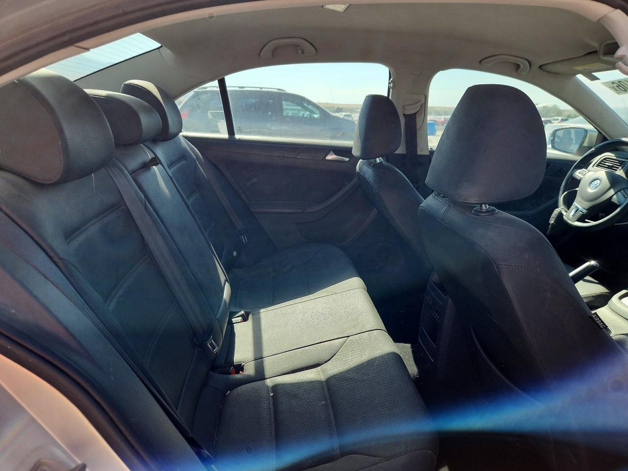2012 Volkswagen Jetta Se Silver vin: 3VWDP7AJ9CM336337