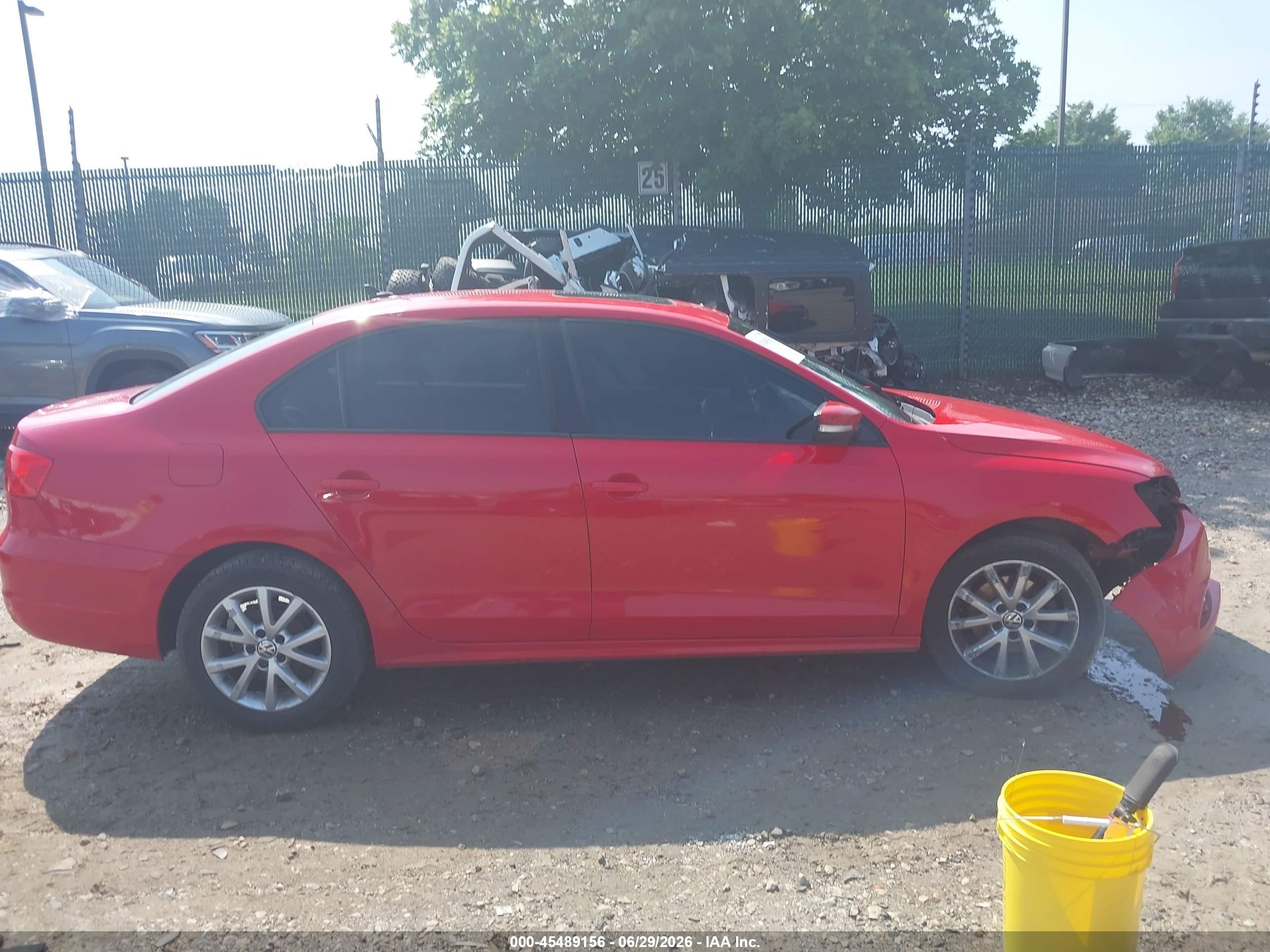 2012 Volkswagen Jetta 2.5l Se Red vin: 3VWDP7AJ9CM348438