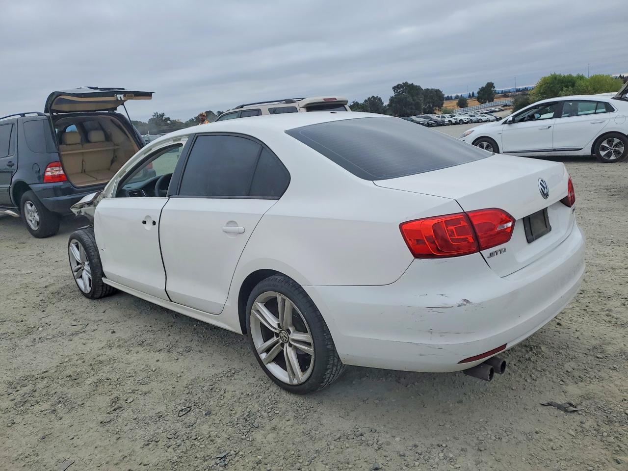 2012 Volkswagen Jetta Se Белый vin: 3VWDP7AJ9CM374022