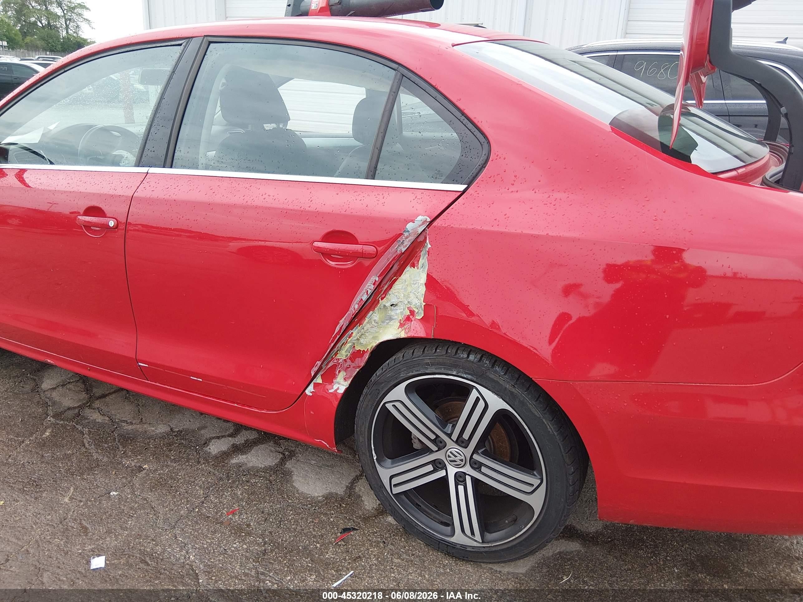 2013 Volkswagen Jetta 2.5l Se Red vin: 3VWDP7AJ9DM218130