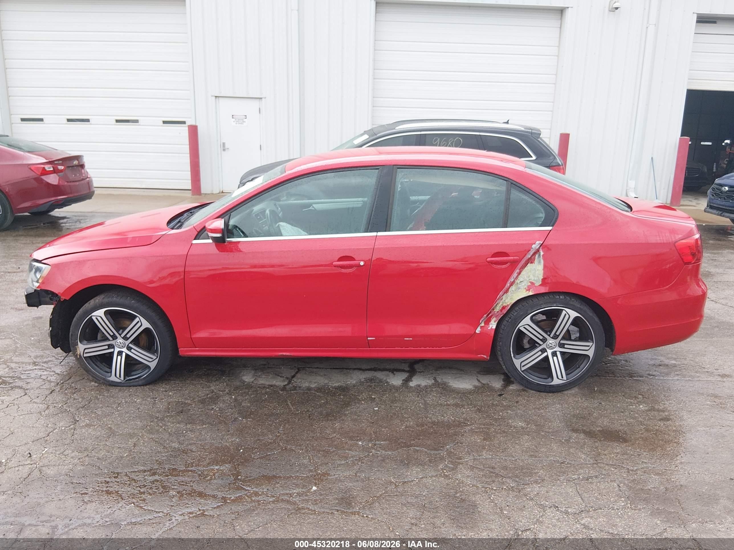 2013 Volkswagen Jetta 2.5l Se Red vin: 3VWDP7AJ9DM218130