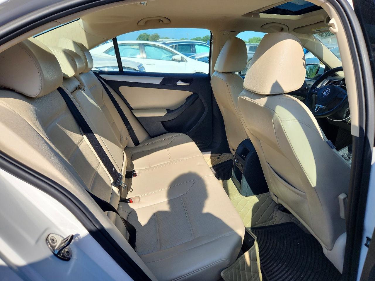2013 Volkswagen Jetta Se White vin: 3VWDP7AJ9DM359103