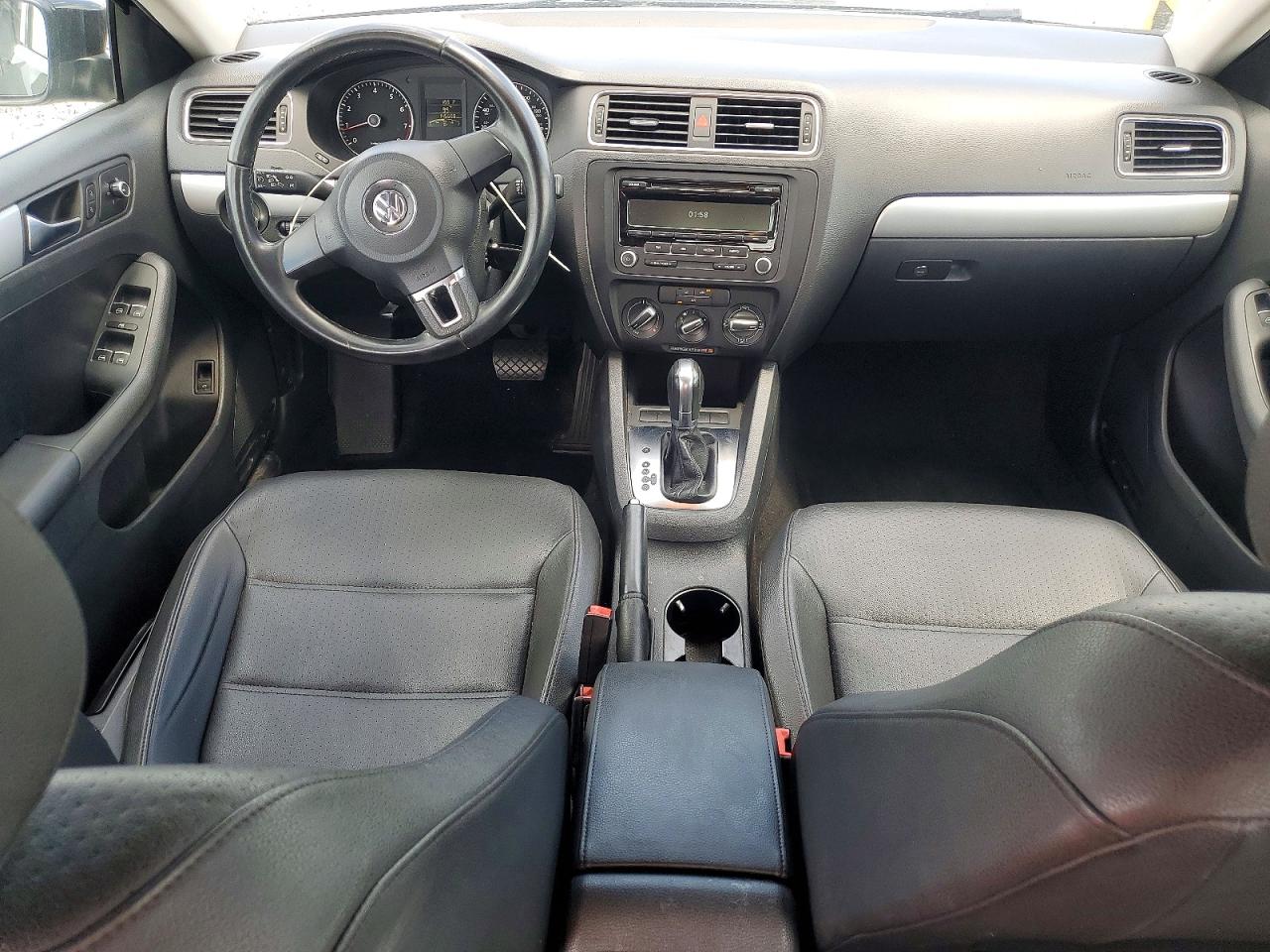2013 Volkswagen Jetta Se Черный vin: 3VWDP7AJ9DM369629