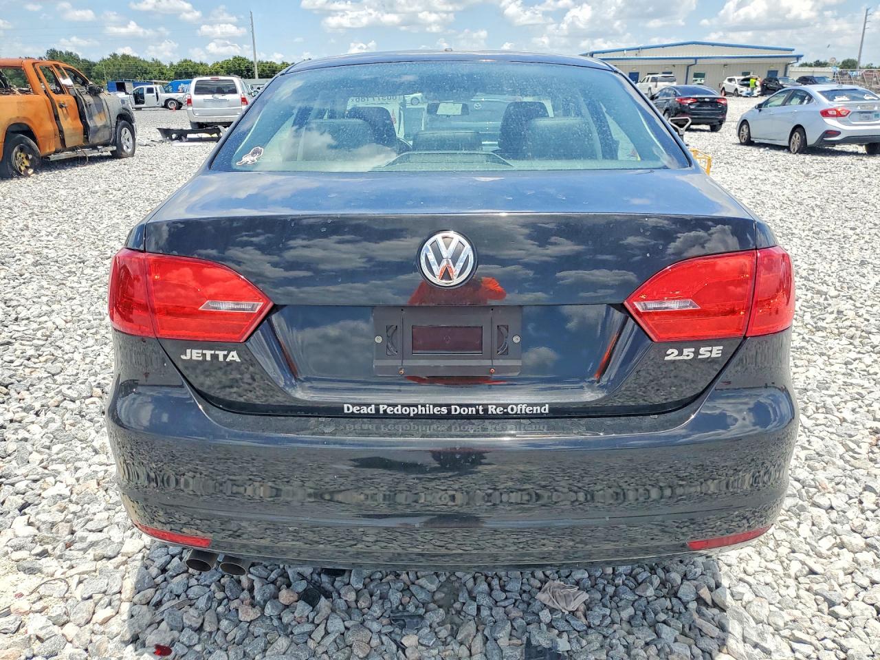 2013 Volkswagen Jetta Se Черный vin: 3VWDP7AJ9DM369629
