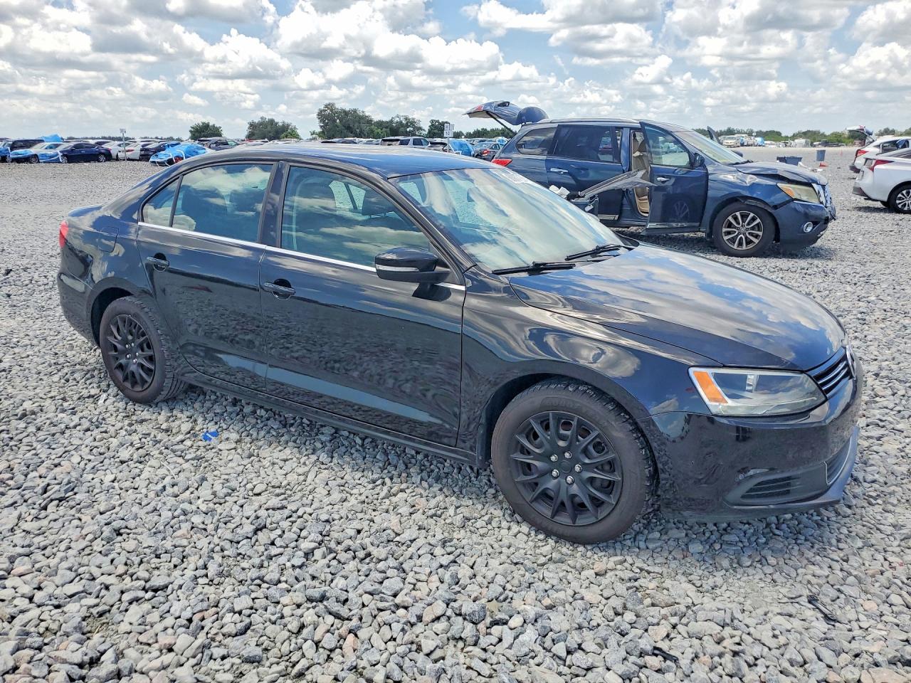 2013 Volkswagen Jetta Se Черный vin: 3VWDP7AJ9DM369629