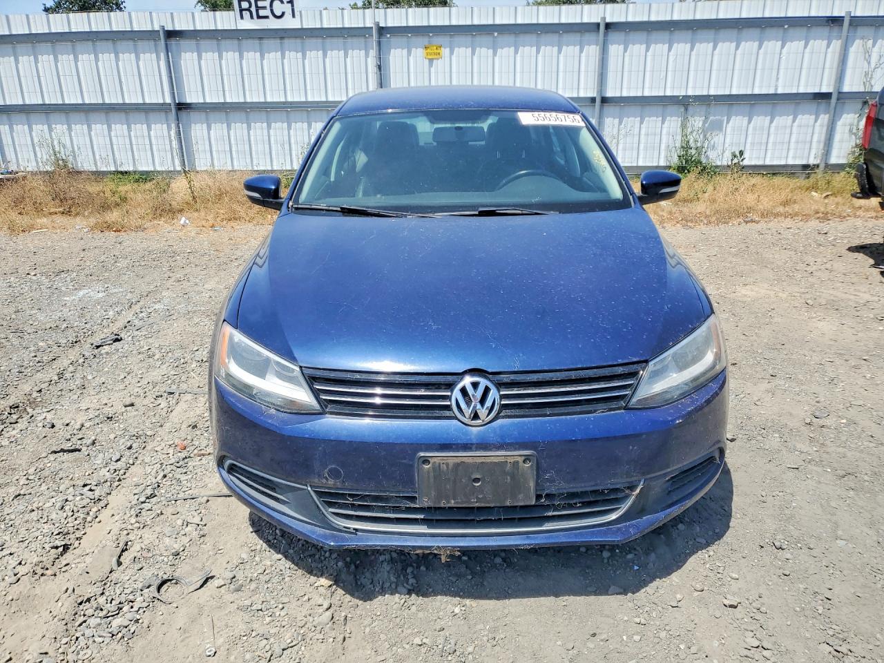 2013 Volkswagen Jetta Se Blue vin: 3VWDP7AJ9DM408347