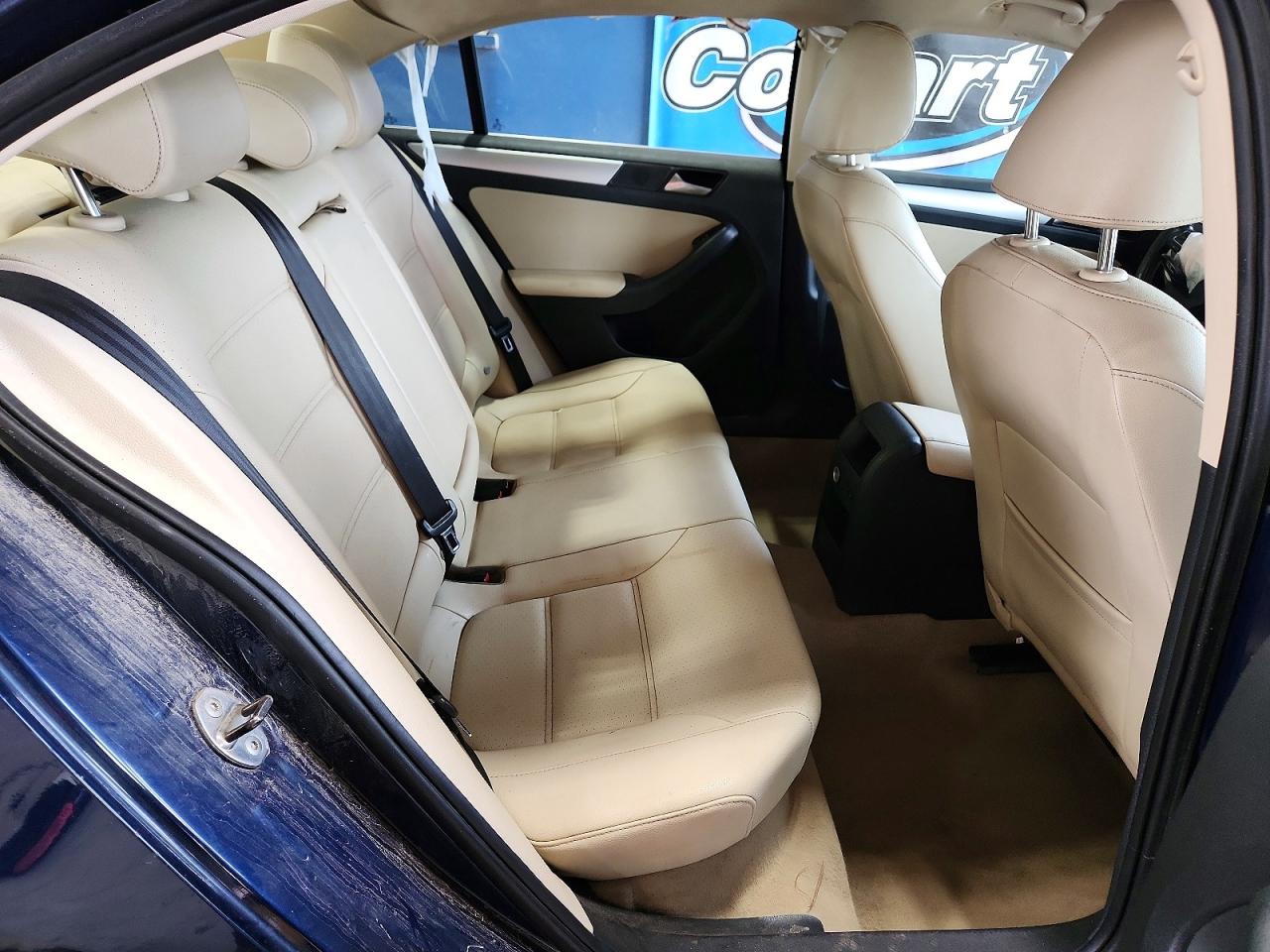 2013 Volkswagen Jetta Se Blue vin: 3VWDP7AJ9DM423110