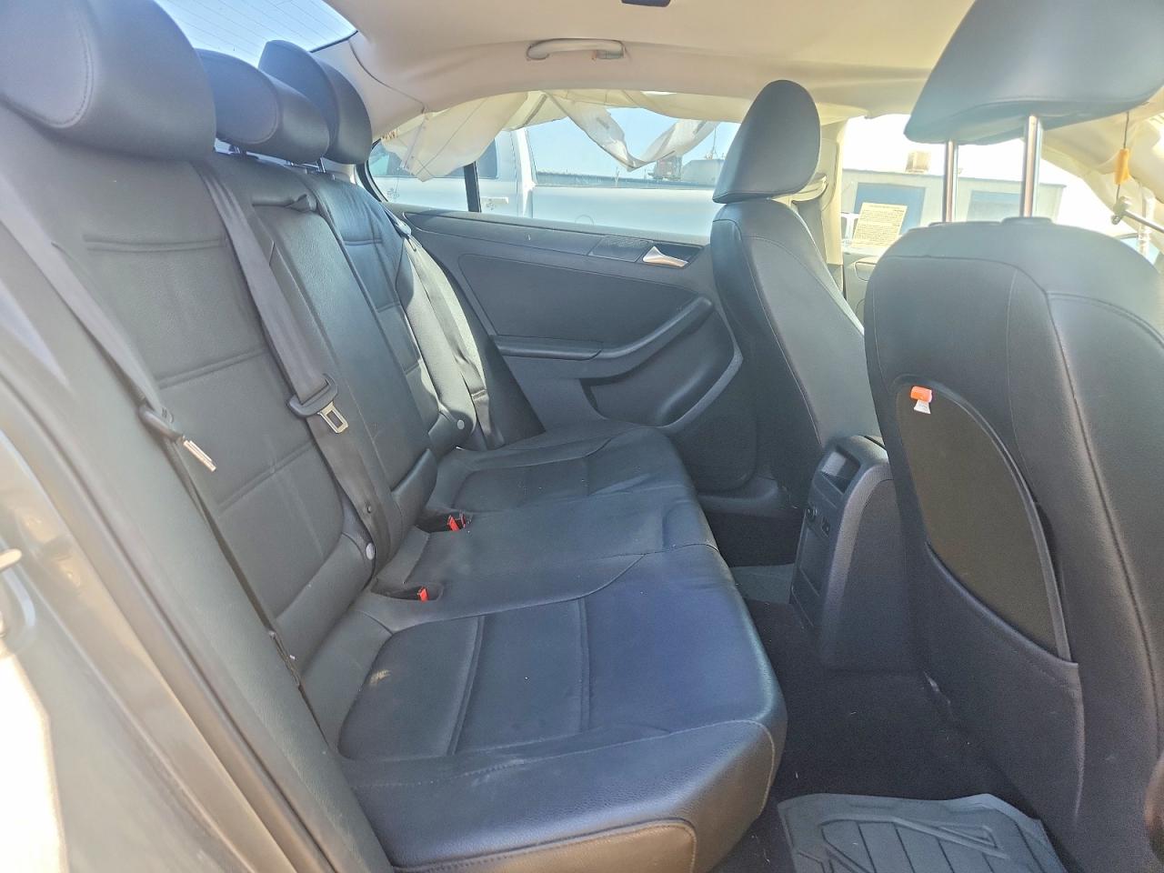 2012 Volkswagen Jetta Se Gray vin: 3VWDP7AJXCM130458