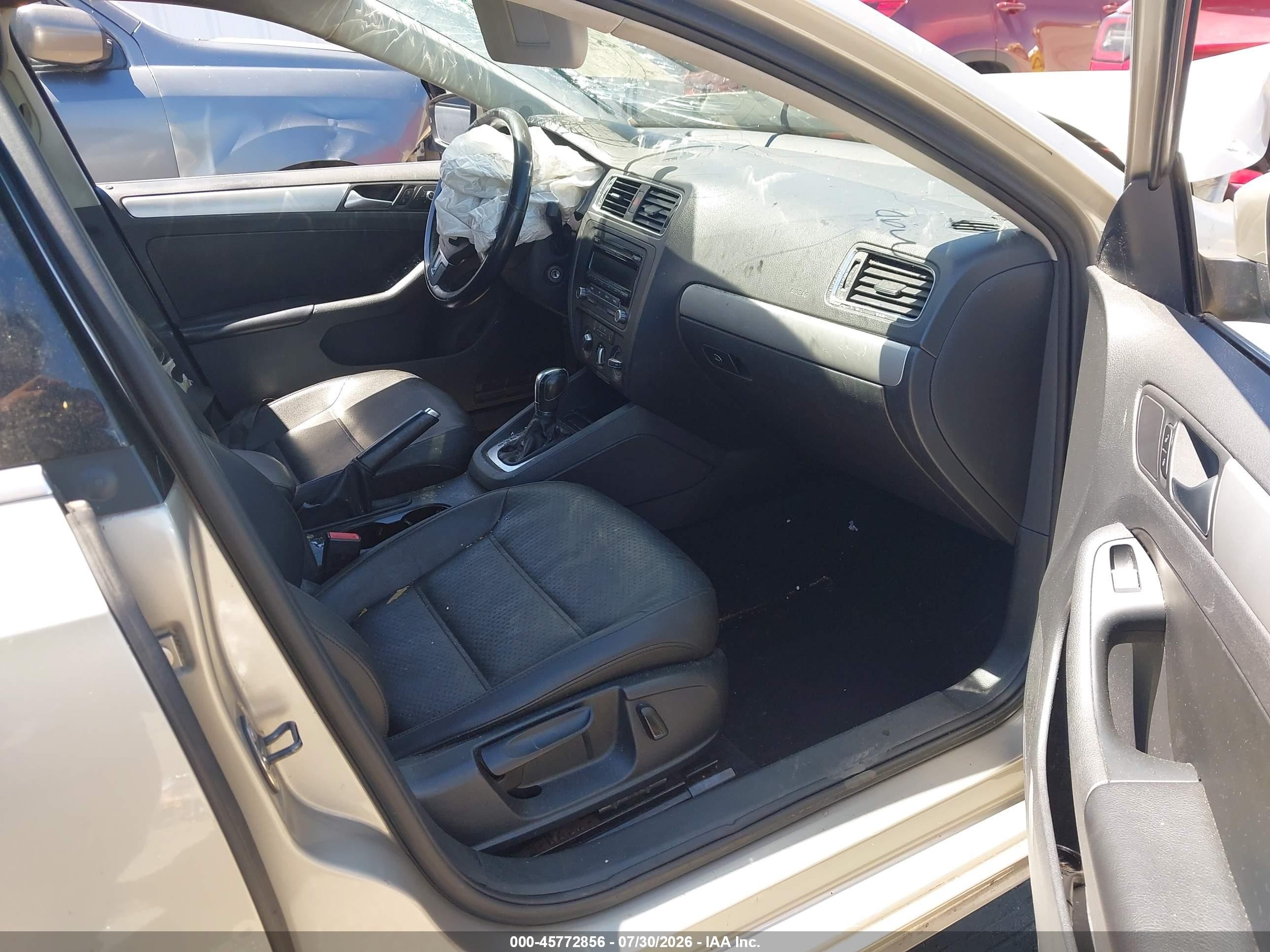 2013 Volkswagen Jetta 2.5l Se Gold vin: 3VWDP7AJXDM220839