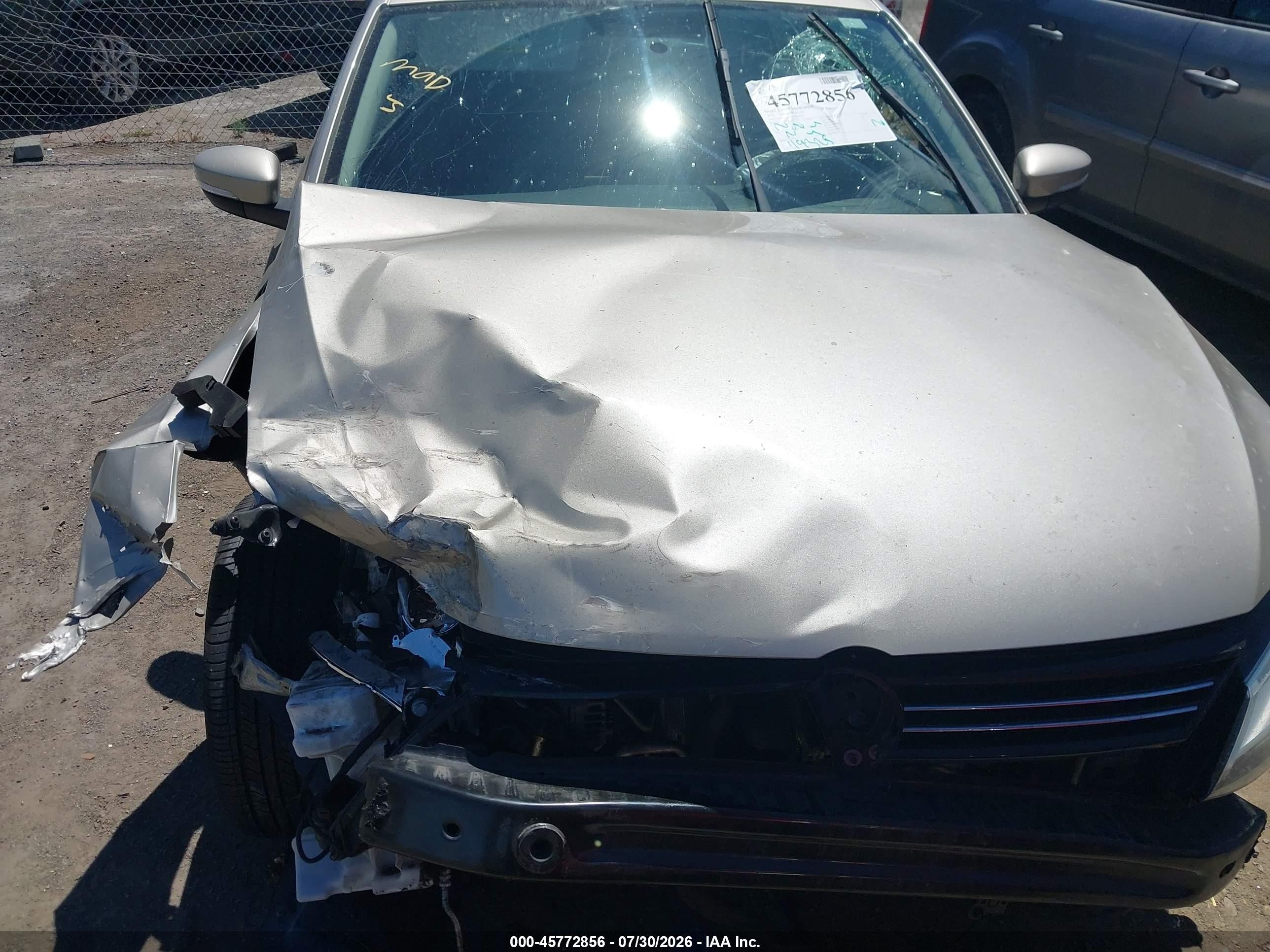 2013 Volkswagen Jetta 2.5l Se Gold vin: 3VWDP7AJXDM220839