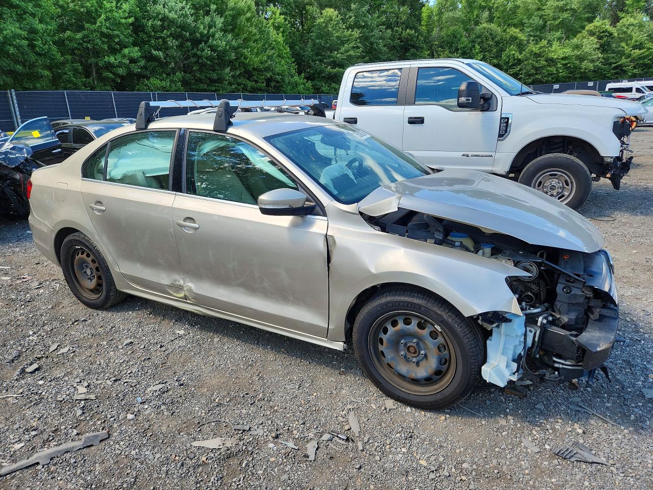 2013 Volkswagen Jetta Se Silver vin: 3VWDP7AJXDM276120