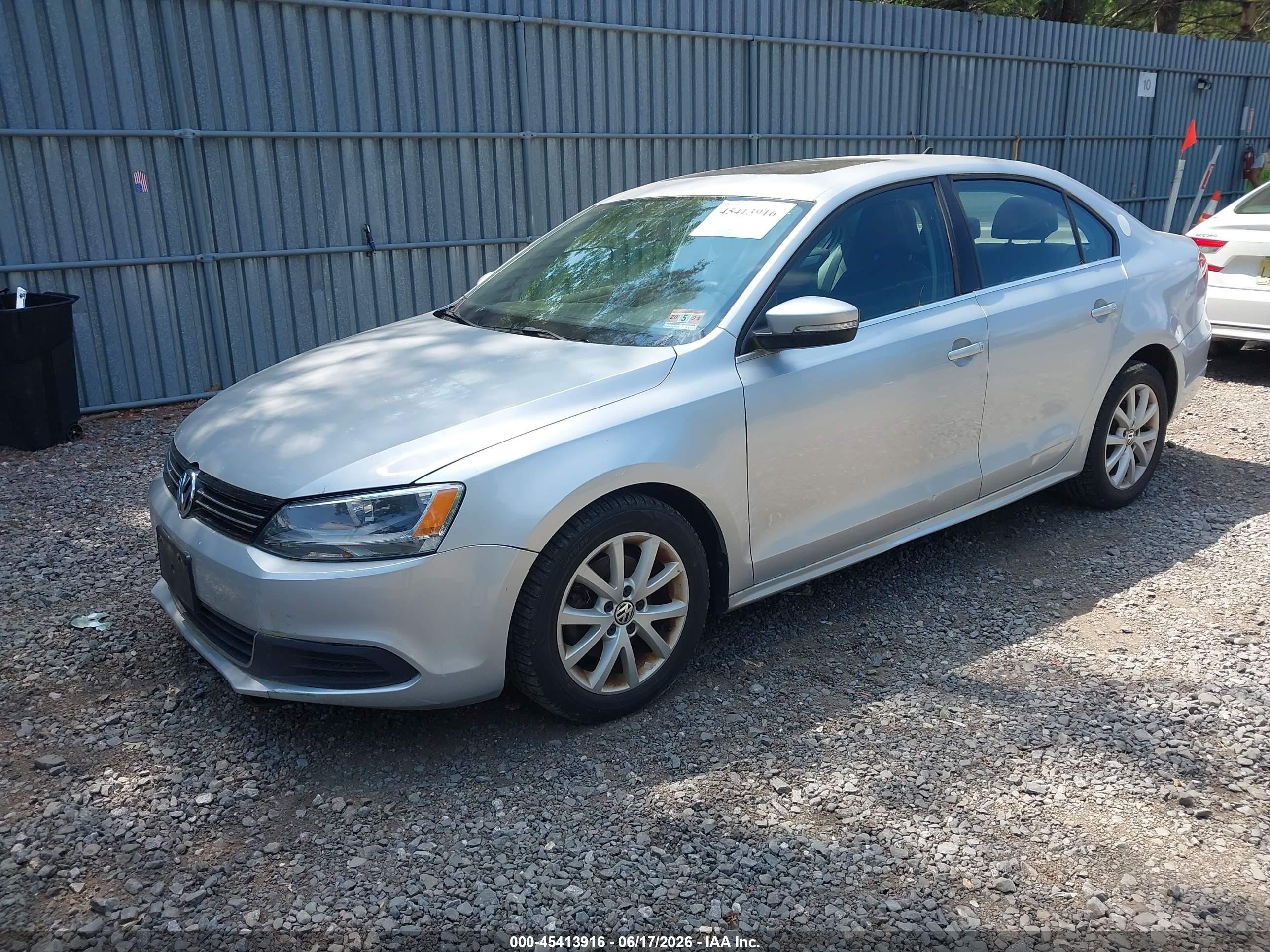 2013 Volkswagen Jetta 2.5l Se Silver vin: 3VWDP7AJXDM359210