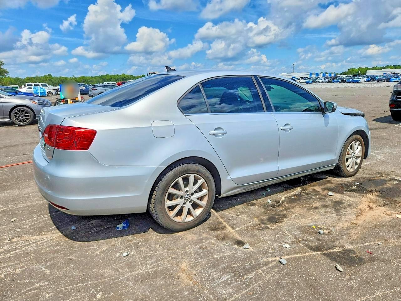 2013 Volkswagen Jetta Se Silver vin: 3VWDP7AJXDM367310
