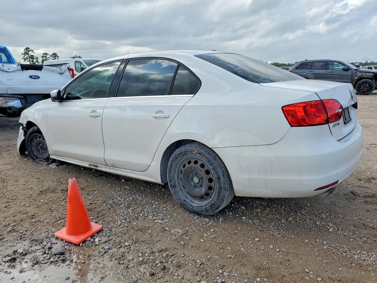 2013 Volkswagen Jetta Se White vin: 3VWDP7AJXDM375357
