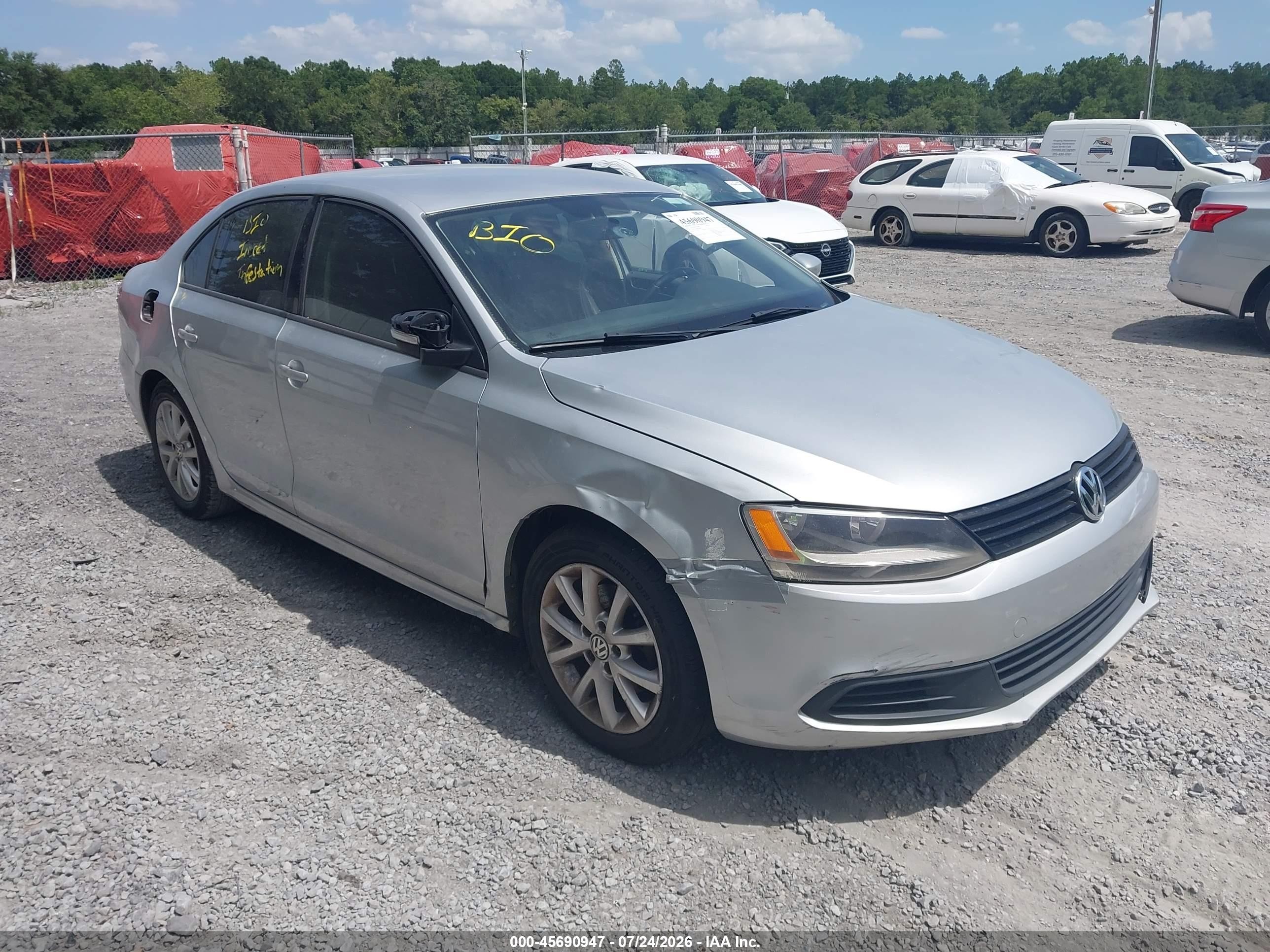 2011 Volkswagen Jetta 2.5l Se Серебряный vin: 3VWDX7AJ0BM053064