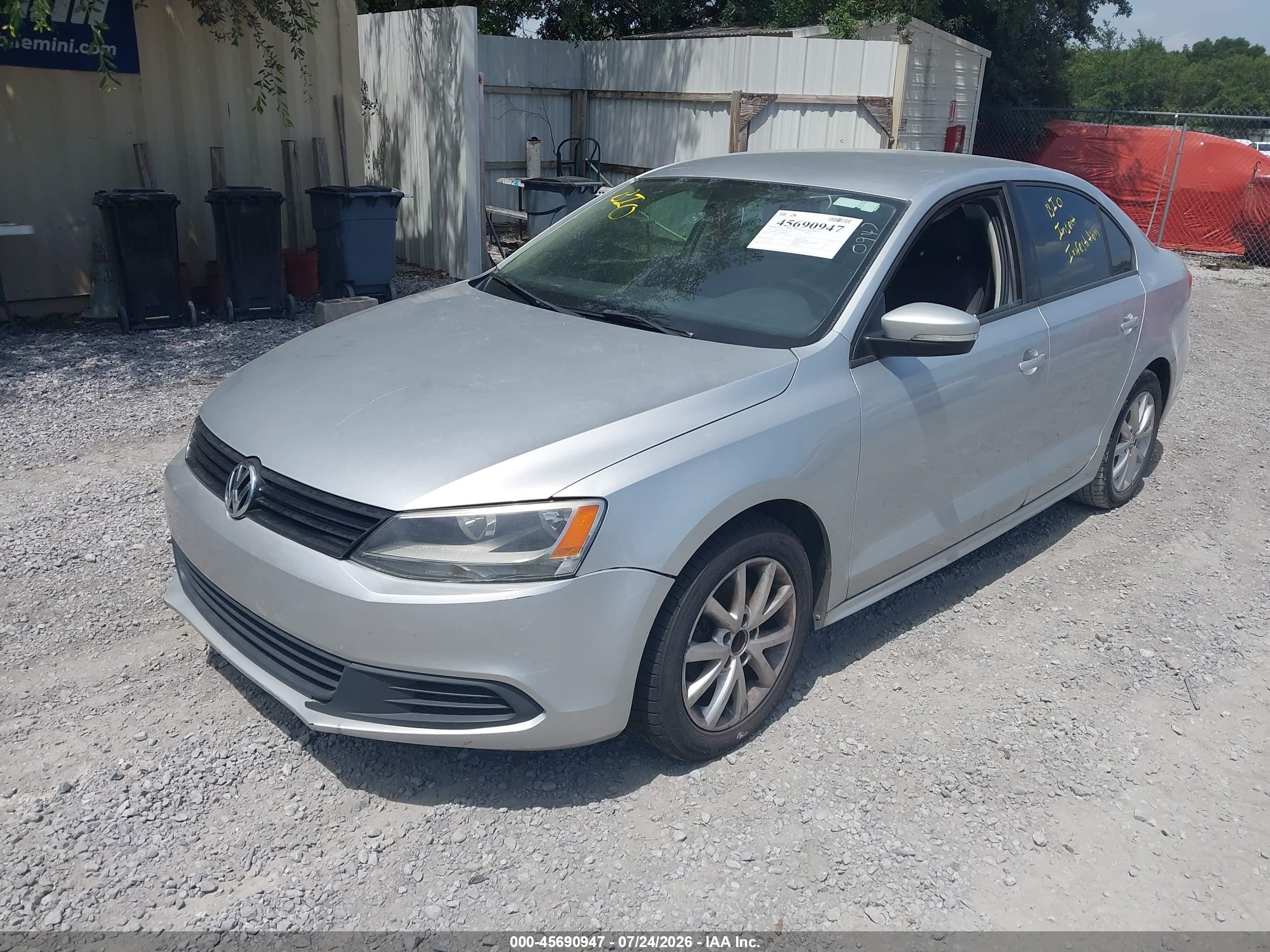 2011 Volkswagen Jetta 2.5l Se Серебряный vin: 3VWDX7AJ0BM053064