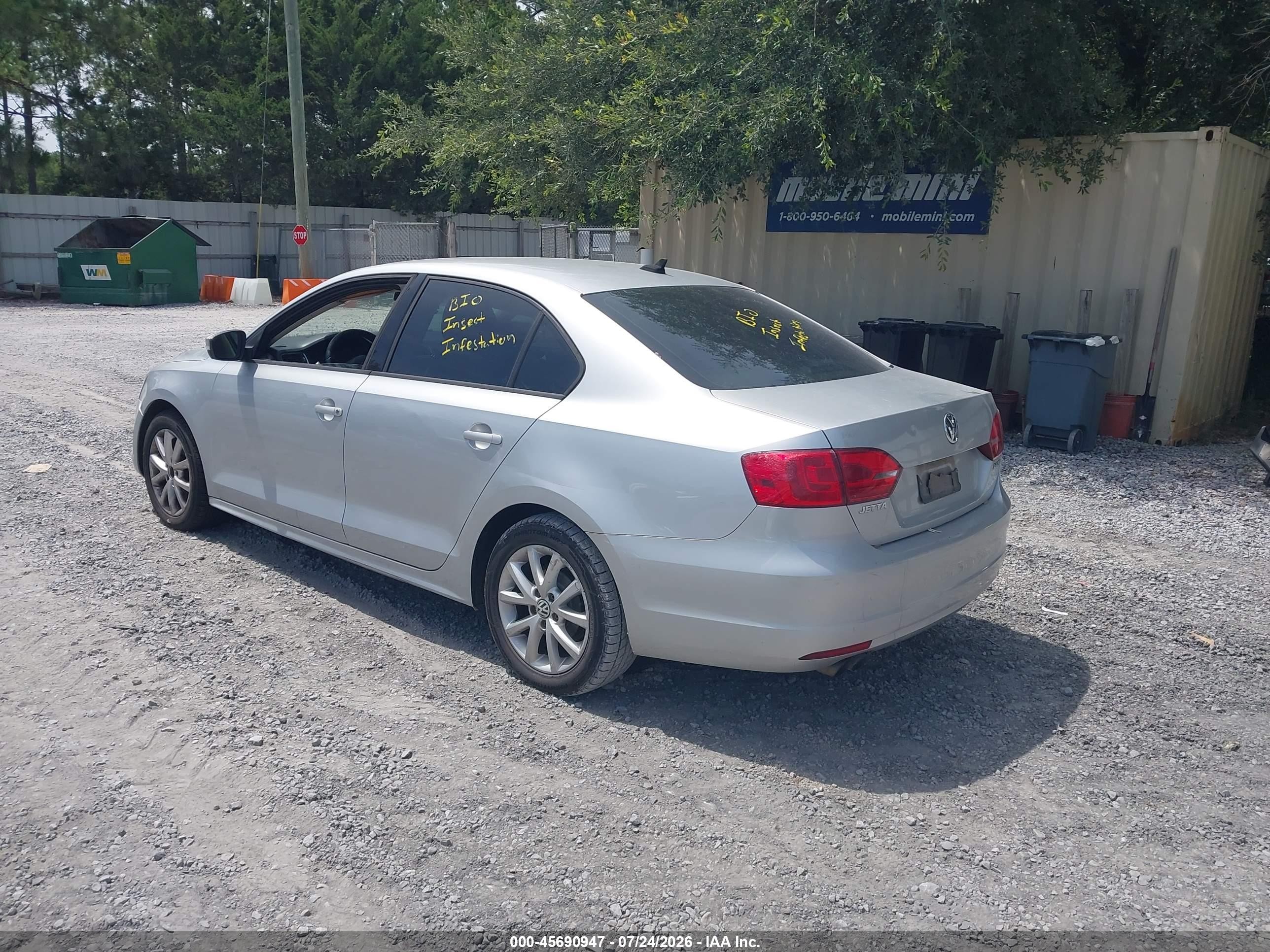 2011 Volkswagen Jetta 2.5l Se Серебряный vin: 3VWDX7AJ0BM053064
