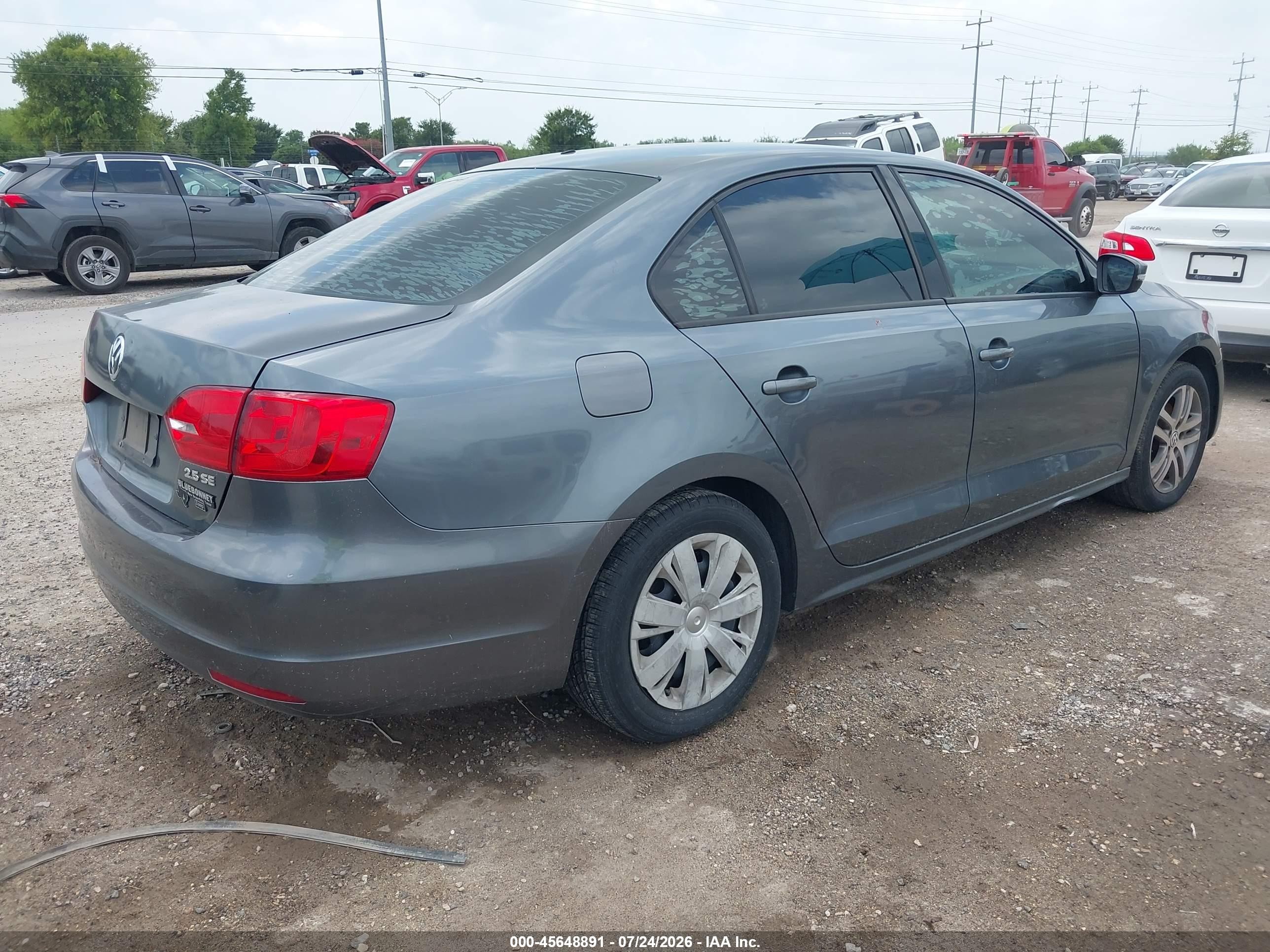 2011 Volkswagen Jetta 2.5l Se Silver vin: 3VWDX7AJ0BM320963