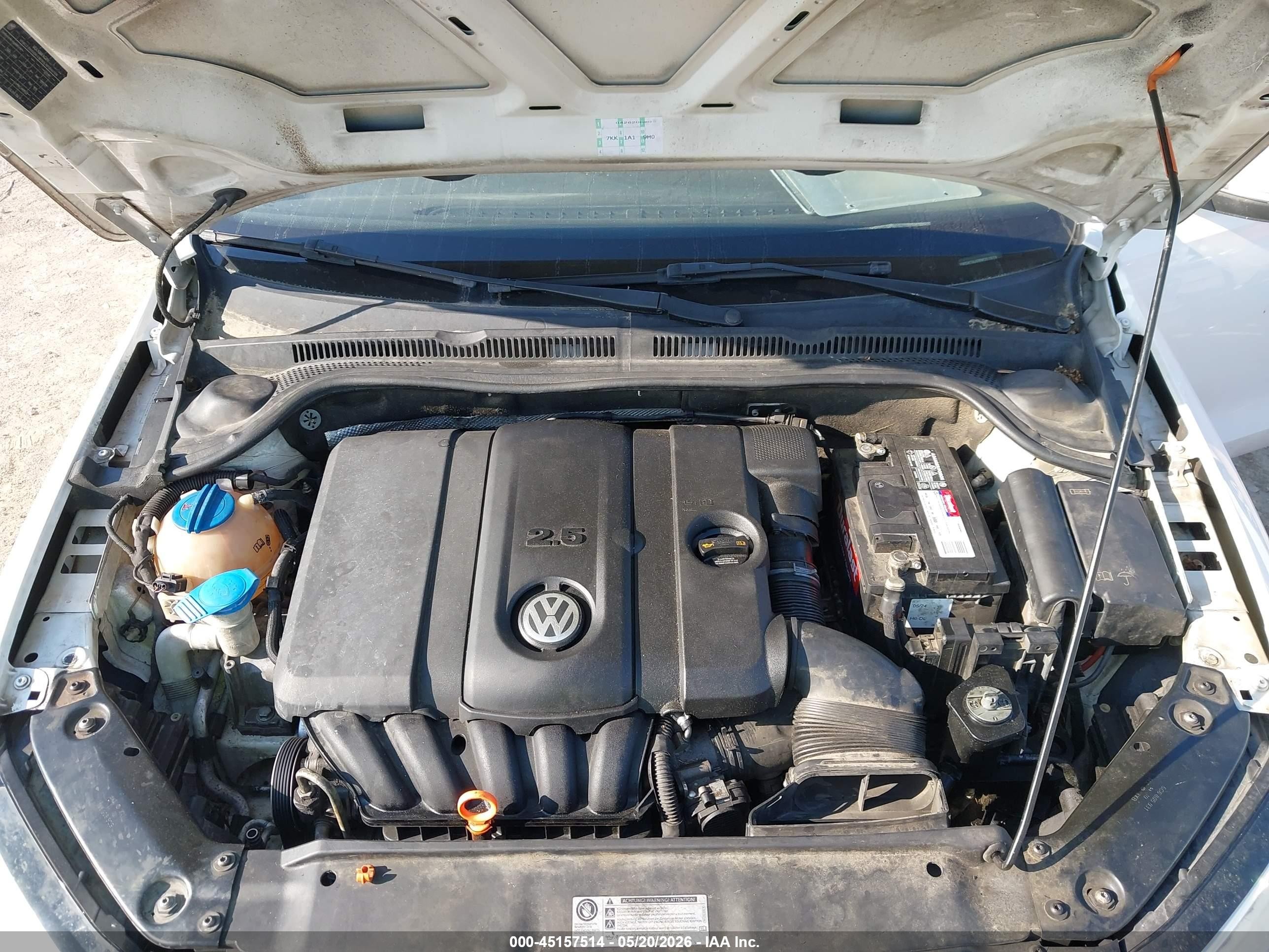 2011 Volkswagen Jetta 2.5l Se White vin: 3VWDX7AJ0BM351579