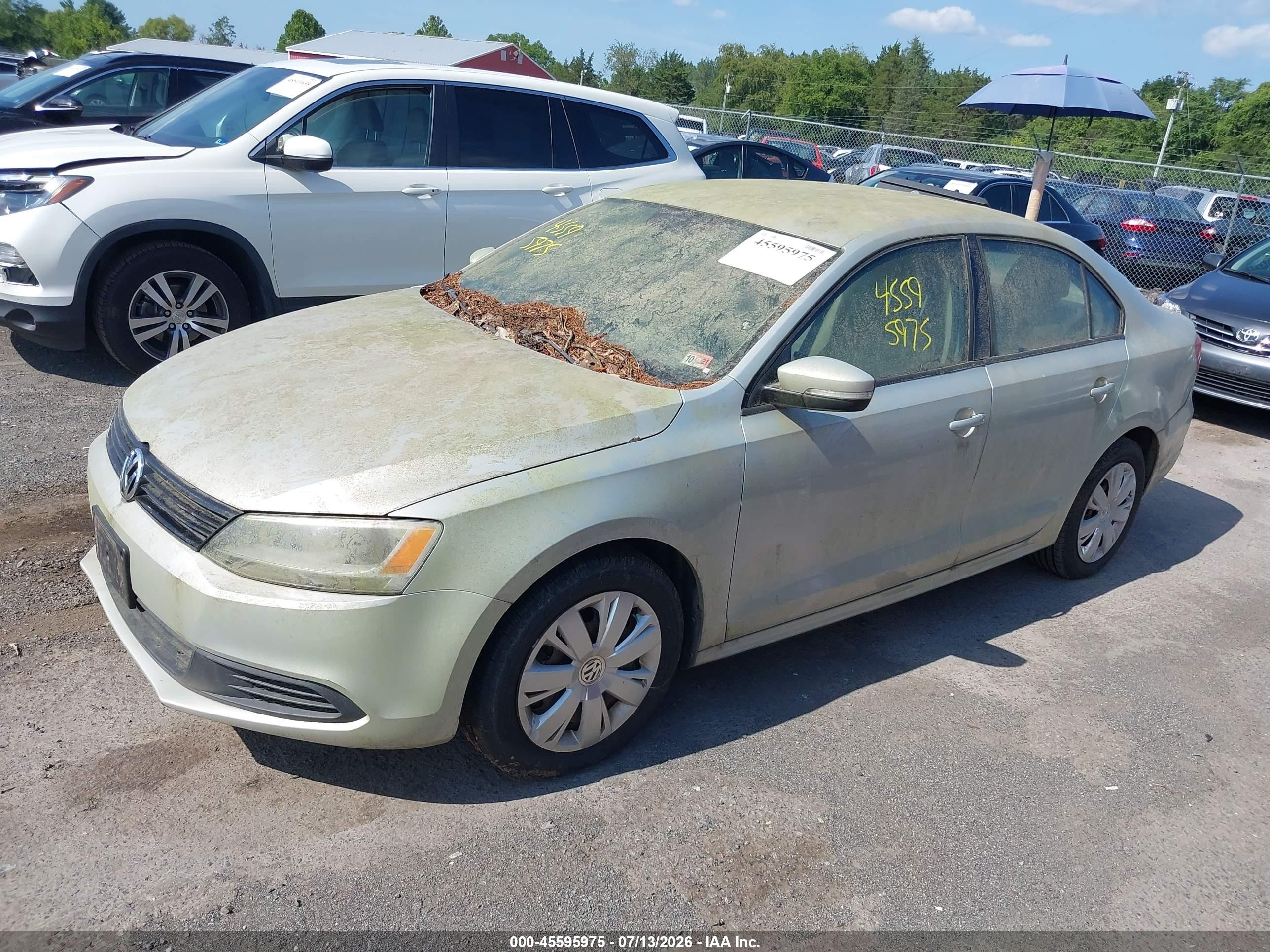 2011 Volkswagen Jetta 2.5l Se Silver vin: 3VWDX7AJ0BM397266