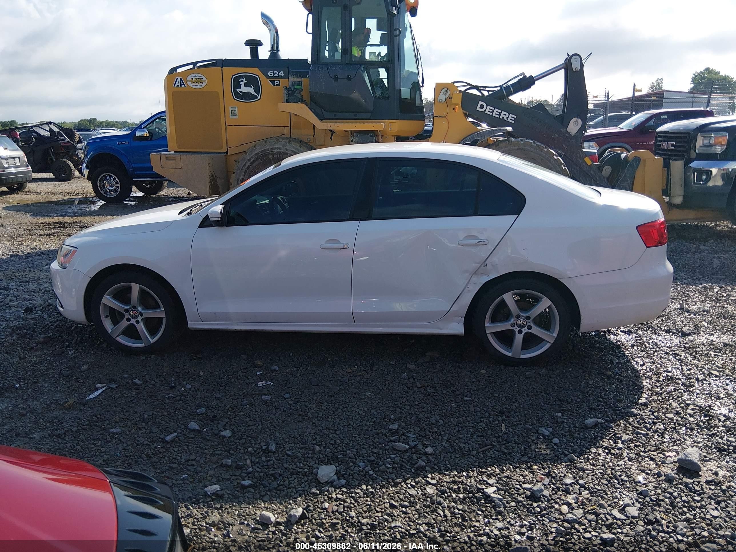 2012 Volkswagen Jetta 2.5l Se White vin: 3VWDX7AJ0CM107870