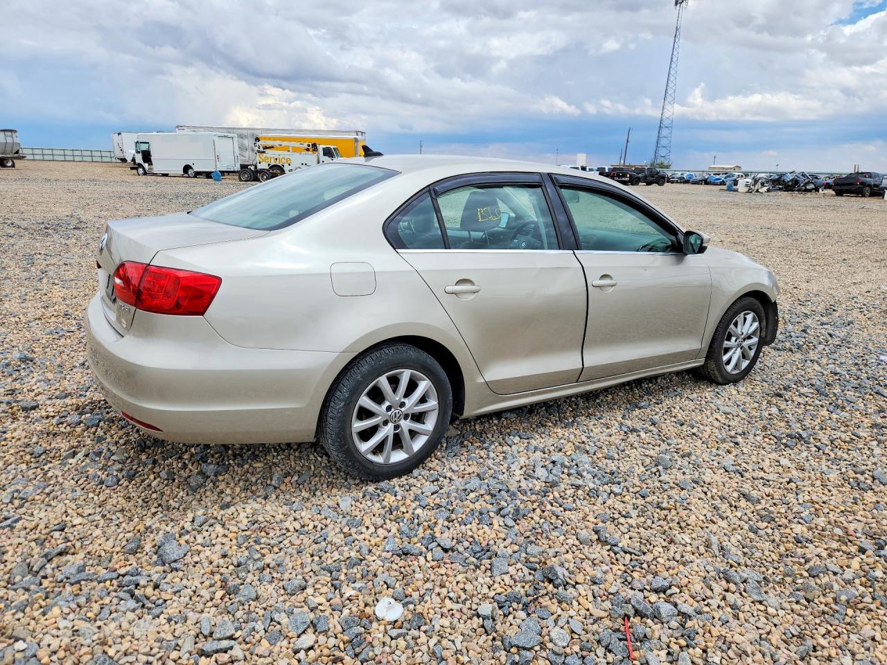 2013 Volkswagen Jetta Se Желто-коричневый vin: 3VWDX7AJ0DM235236