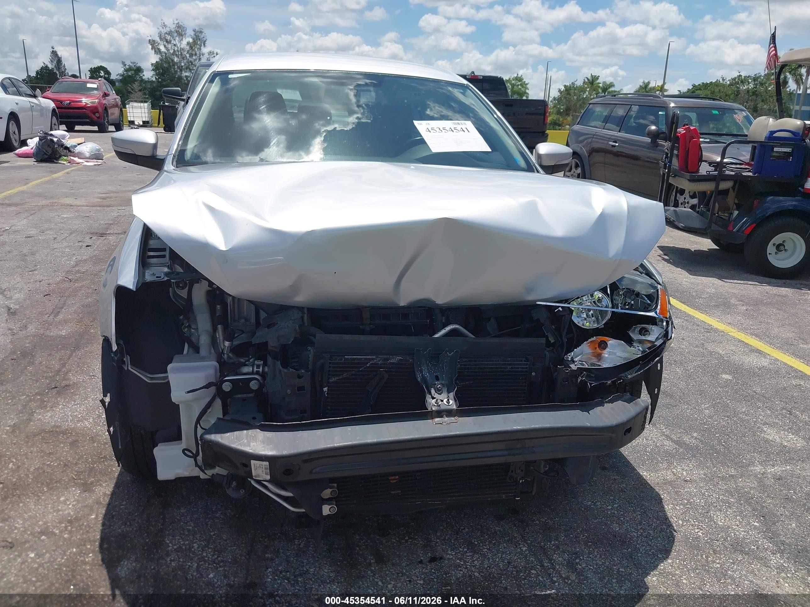 2013 Volkswagen Jetta 2.5l Se Silver vin: 3VWDX7AJ0DM310596