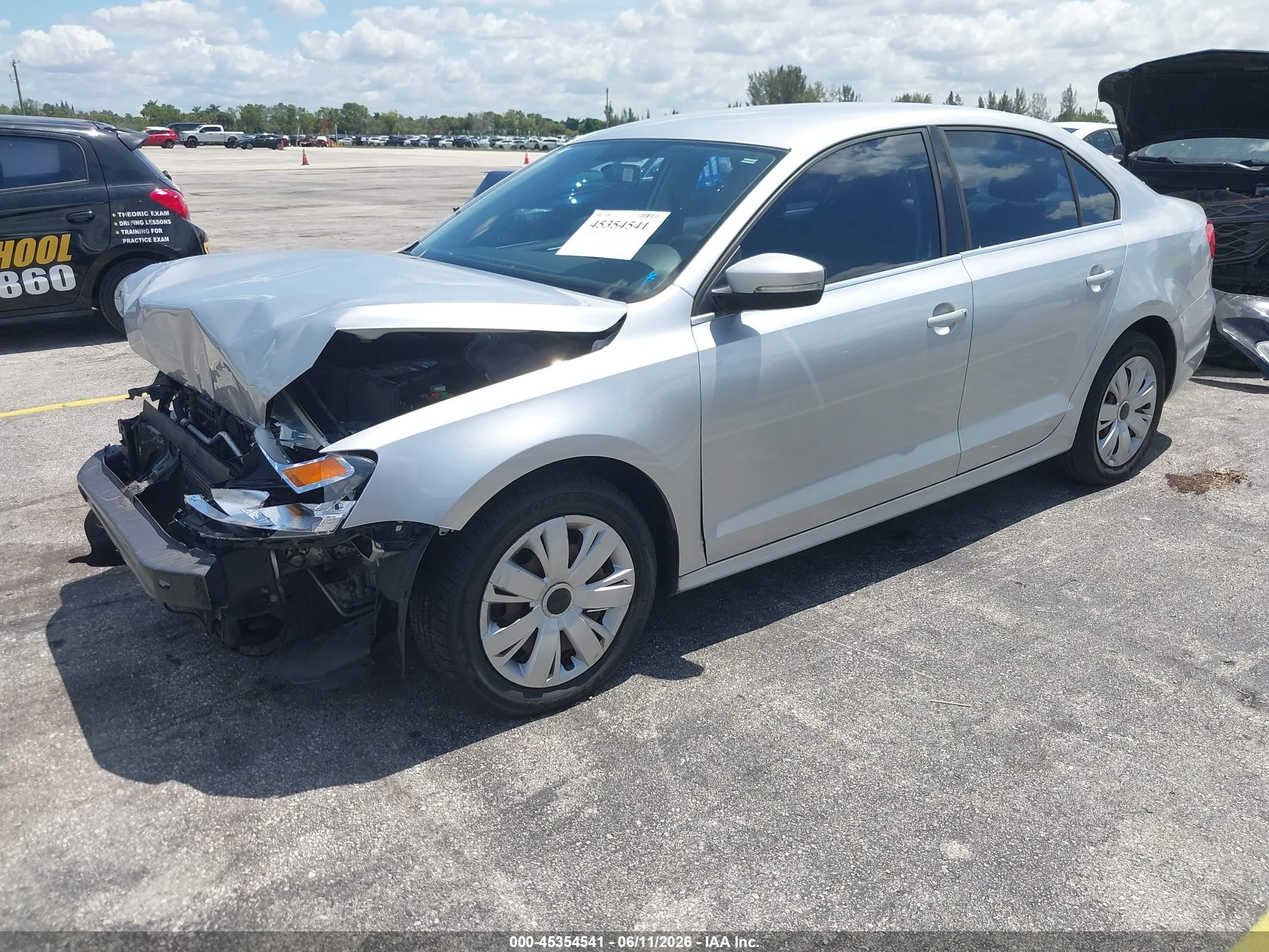 2013 Volkswagen Jetta 2.5l Se Silver vin: 3VWDX7AJ0DM310596