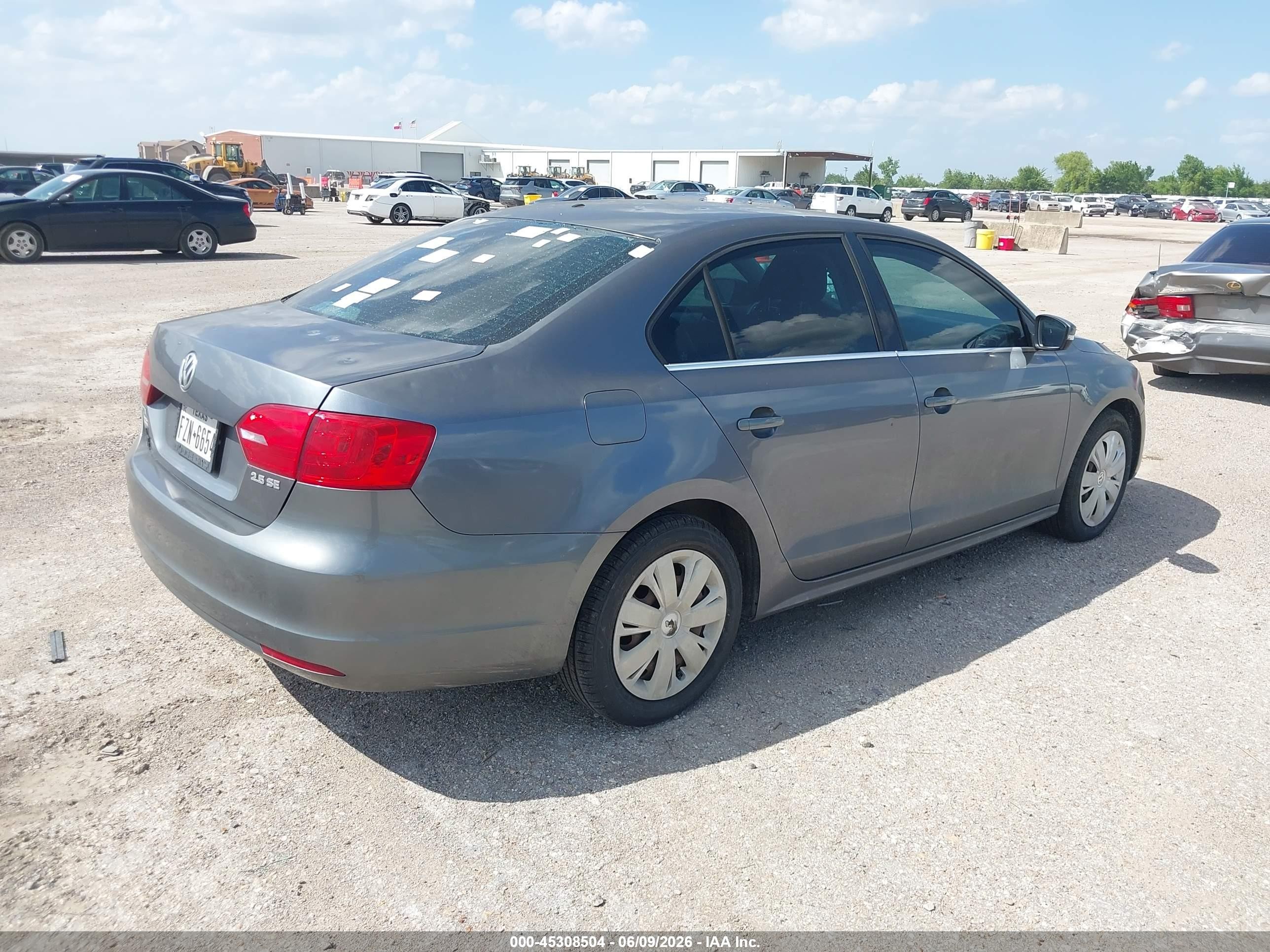 2013 Volkswagen Jetta 2.5l Se Gray vin: 3VWDX7AJ0DM426218