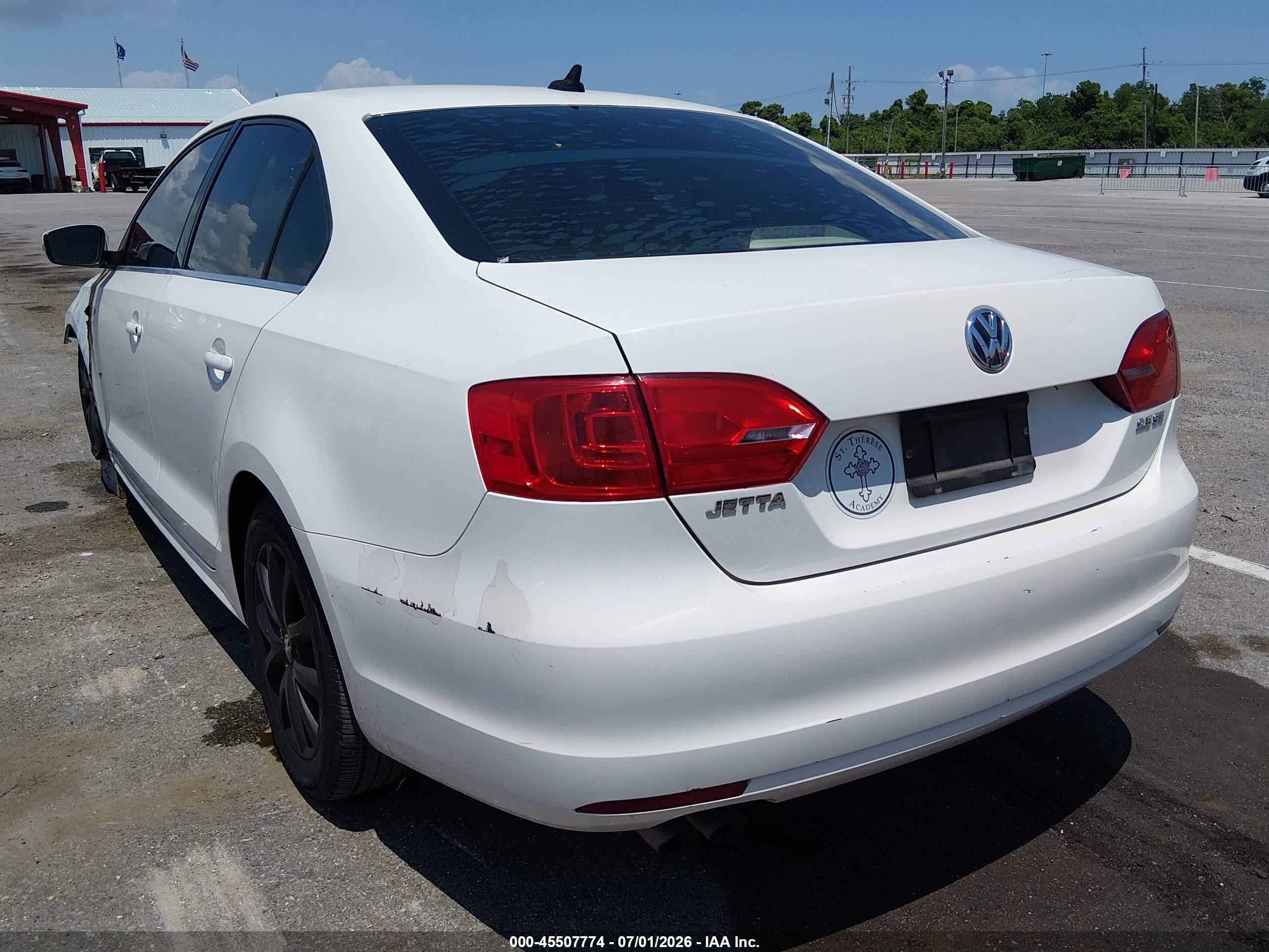 2013 Volkswagen Jetta 2.5l Se White vin: 3VWDX7AJ0DM448574