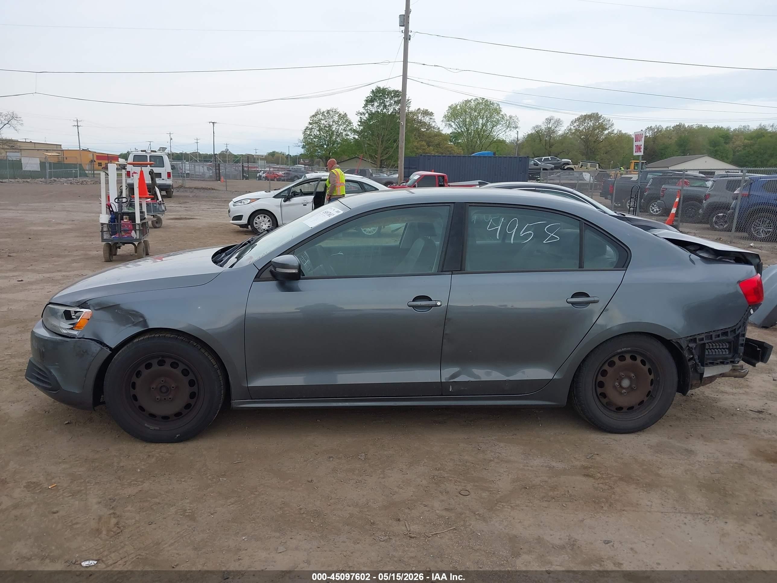 2011 Volkswagen Jetta 2.5l Se Gray vin: 3VWDX7AJ1BM354958