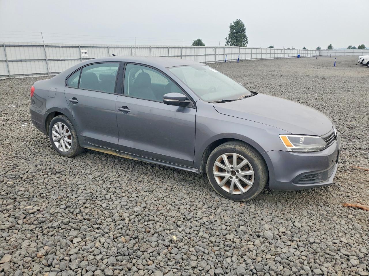 2011 Volkswagen Jetta Se Серый vin: 3VWDX7AJ1BM396417