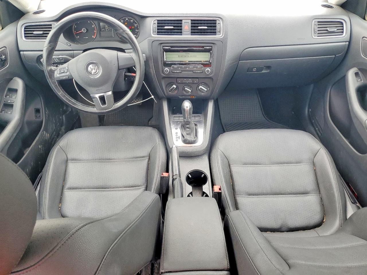 2011 Volkswagen Jetta Se Серый vin: 3VWDX7AJ1BM396417