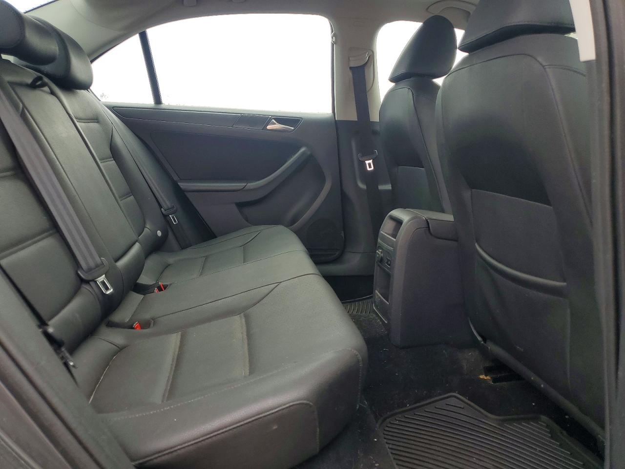 2011 Volkswagen Jetta Se Серый vin: 3VWDX7AJ1BM396417