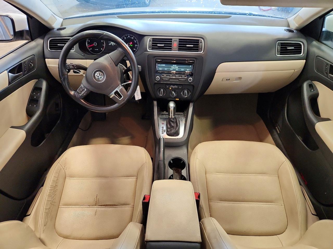 2012 Volkswagen Jetta Se White vin: 3VWDX7AJ1CM070716