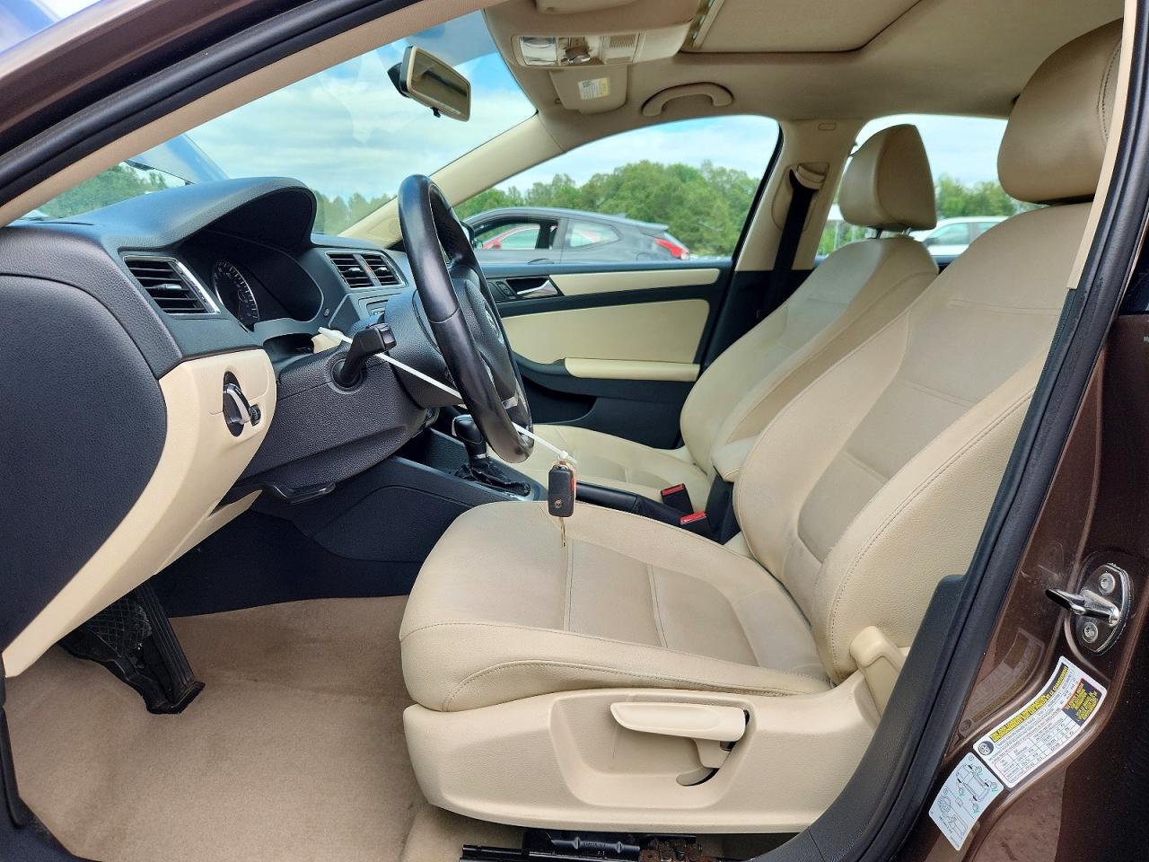 2012 Volkswagen Jetta Se Brown vin: 3VWDX7AJ1CM328636