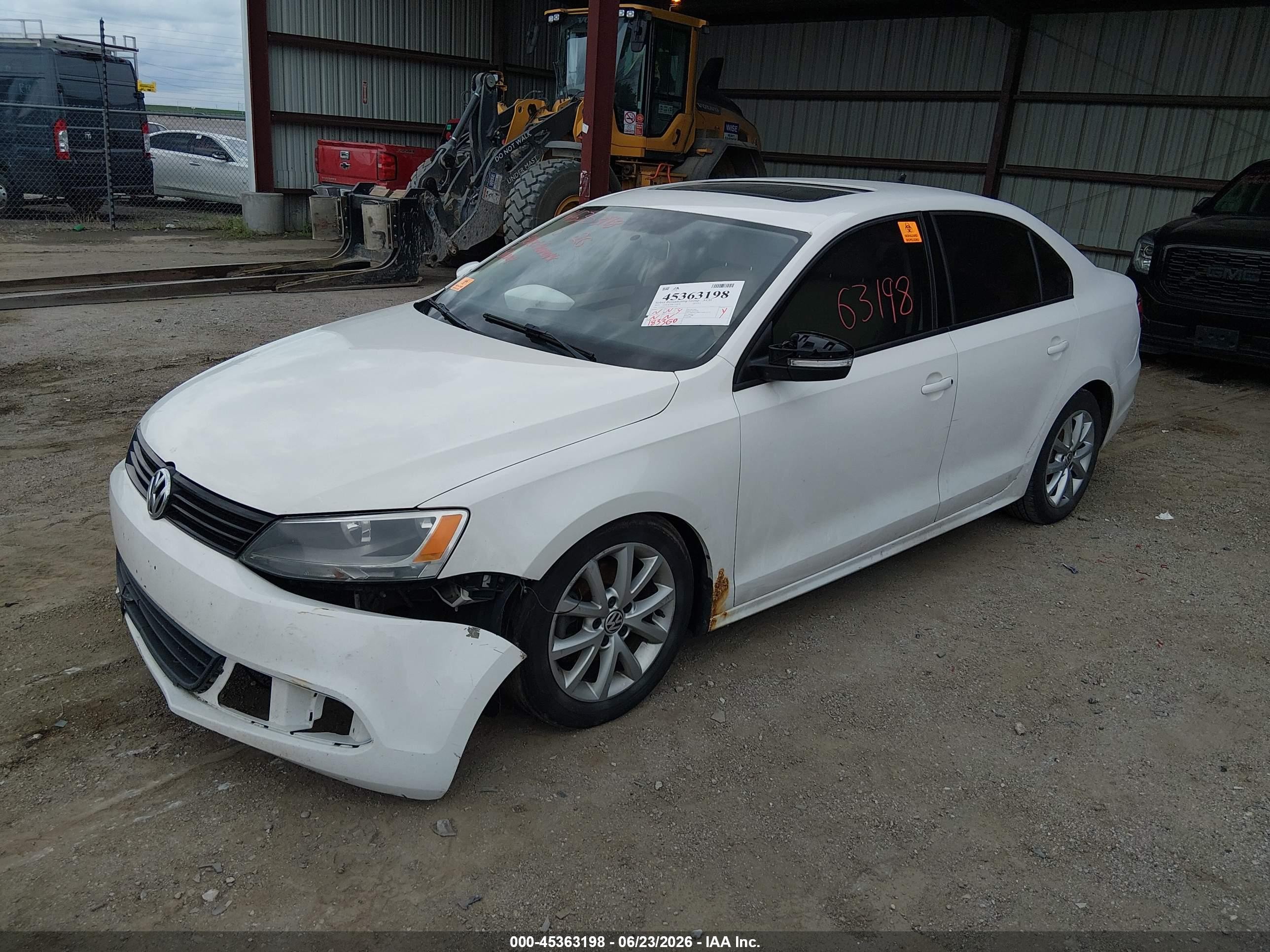 2012 Volkswagen Jetta 2.5l Se White vin: 3VWDX7AJ1CM345128