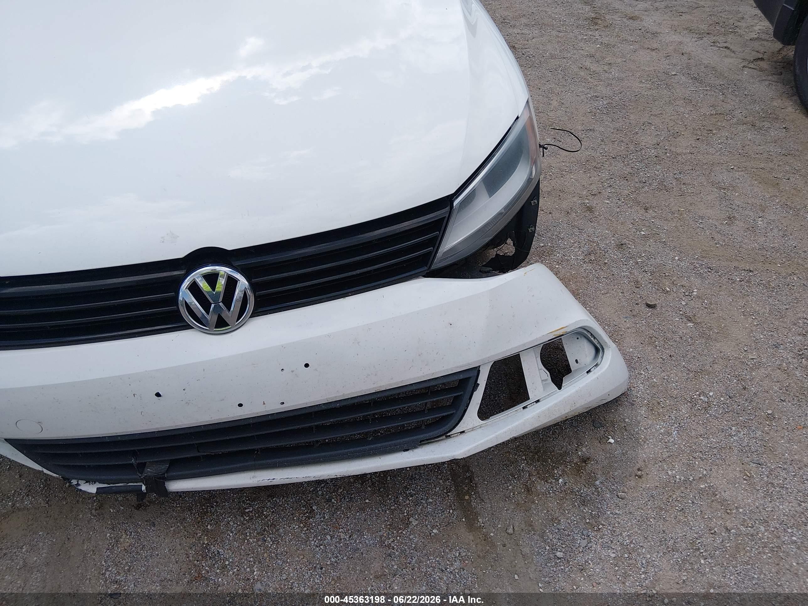 2012 Volkswagen Jetta 2.5l Se White vin: 3VWDX7AJ1CM345128