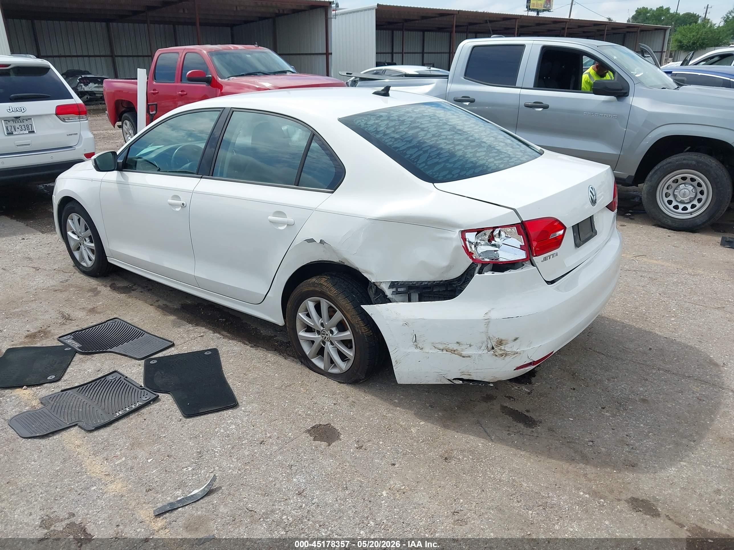 2012 Volkswagen Jetta 2.5l Se White vin: 3VWDX7AJ1CM356940