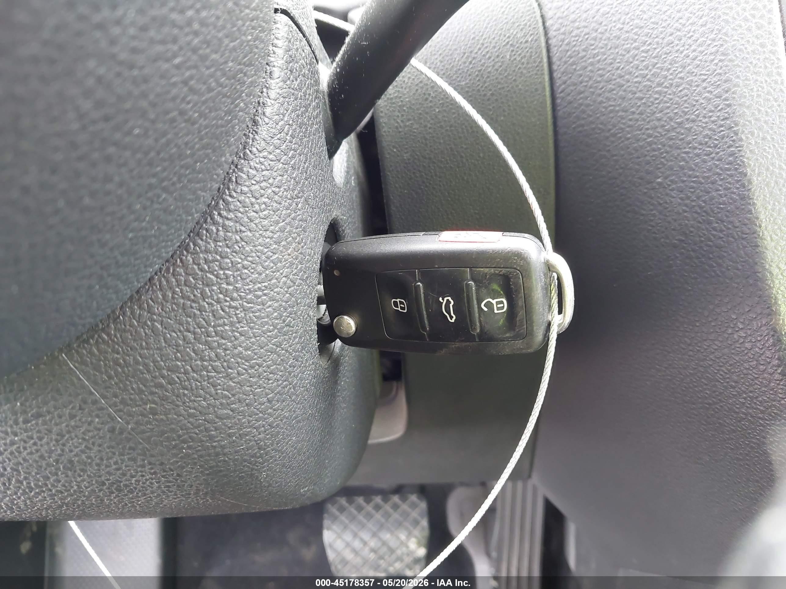 2012 Volkswagen Jetta 2.5l Se White vin: 3VWDX7AJ1CM356940