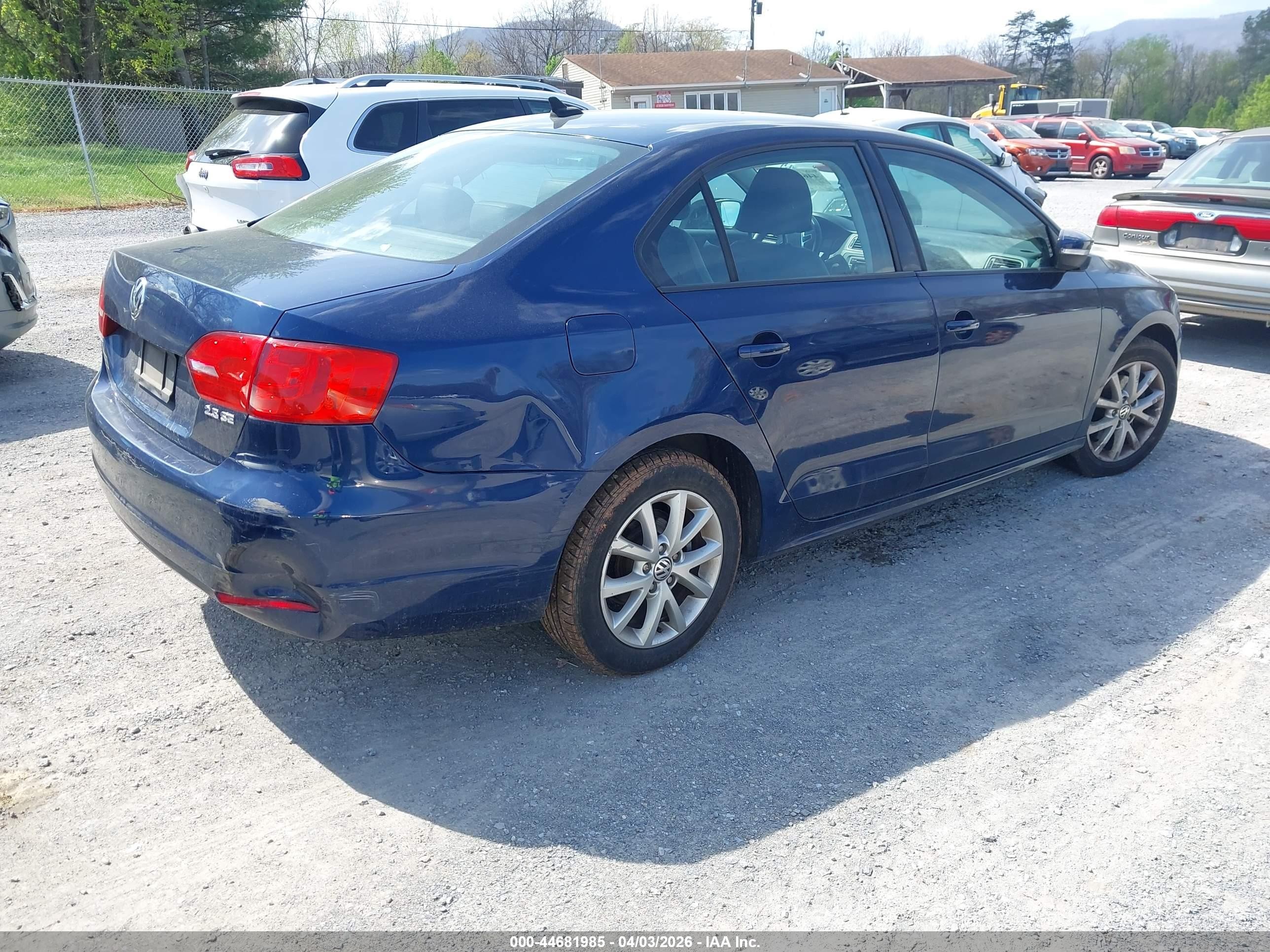 2012 Volkswagen Jetta 2.5l Se Синий vin: 3VWDX7AJ1CM452129