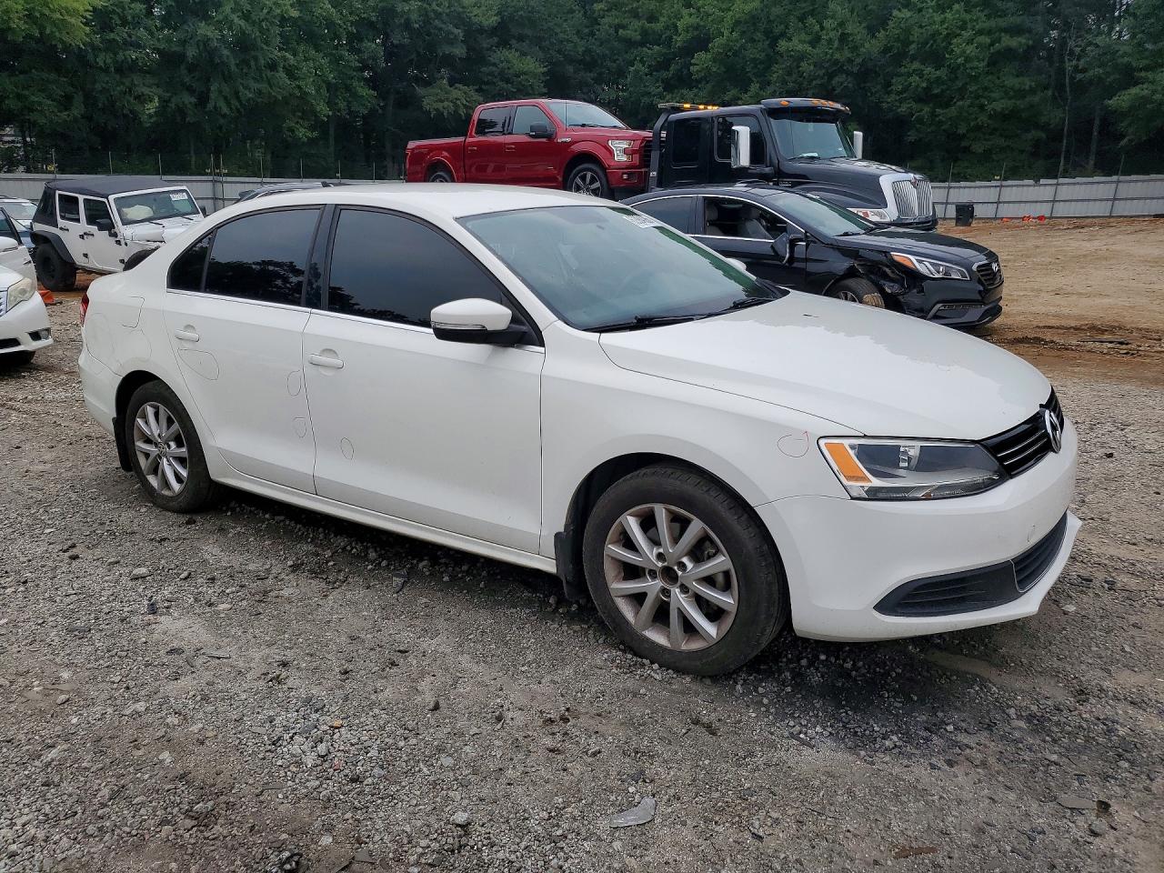 2013 Volkswagen Jetta Se Белый vin: 3VWDX7AJ1DM252742