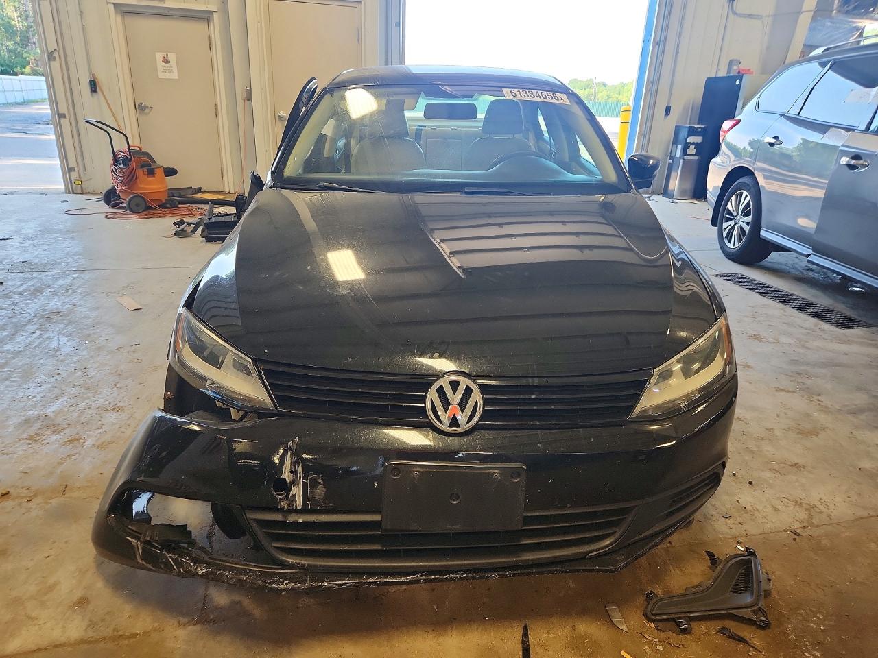 2011 Volkswagen Jetta Se Black vin: 3VWDX7AJ2BM382820