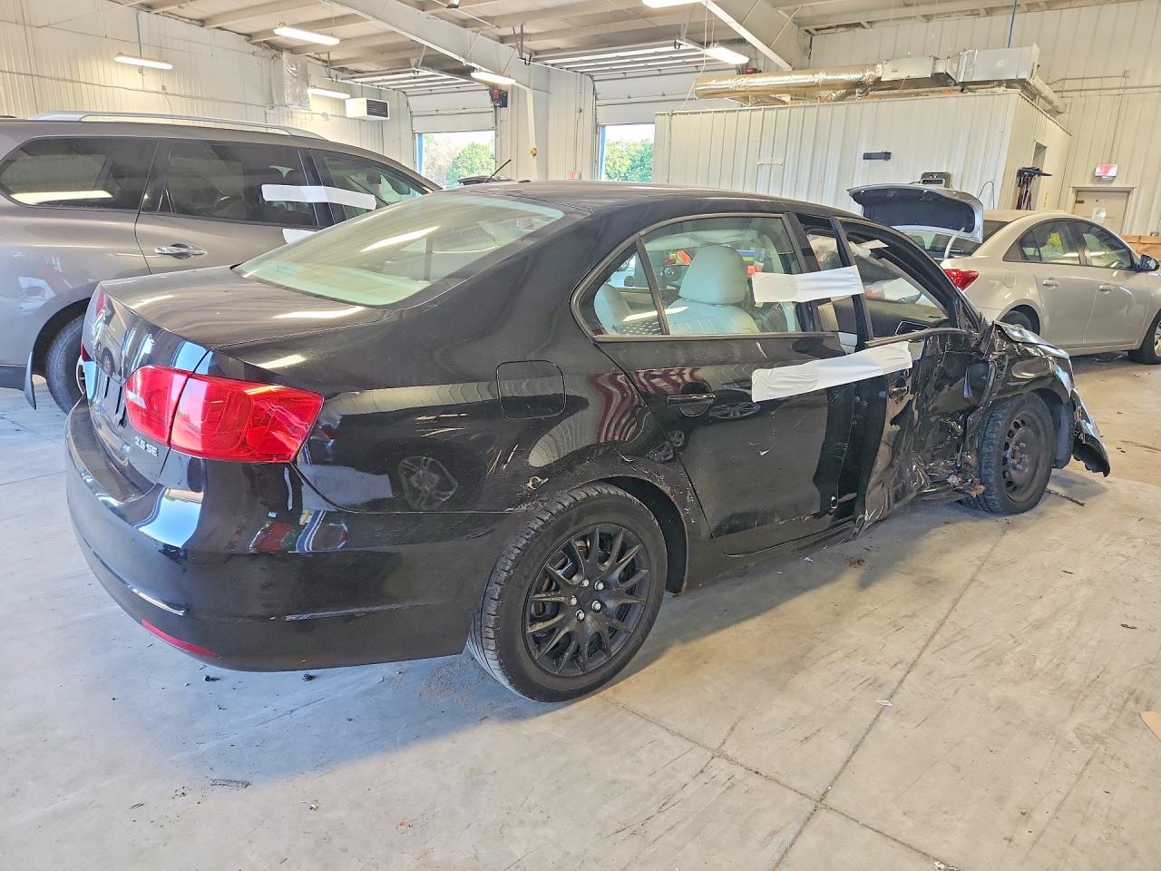 2011 Volkswagen Jetta Se Black vin: 3VWDX7AJ2BM382820