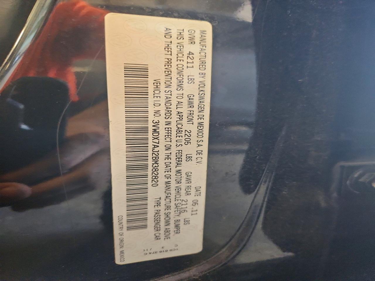2011 Volkswagen Jetta Se Black vin: 3VWDX7AJ2BM382820